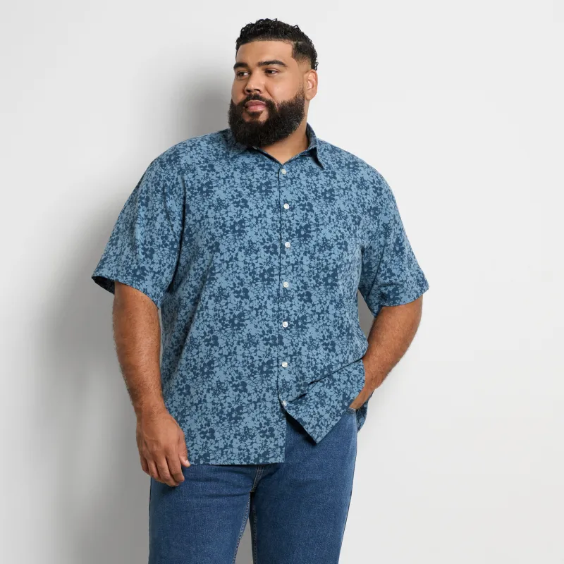 Weekend Asphalt Print Camp Shirt - Big & Tall sold by Van Heusen