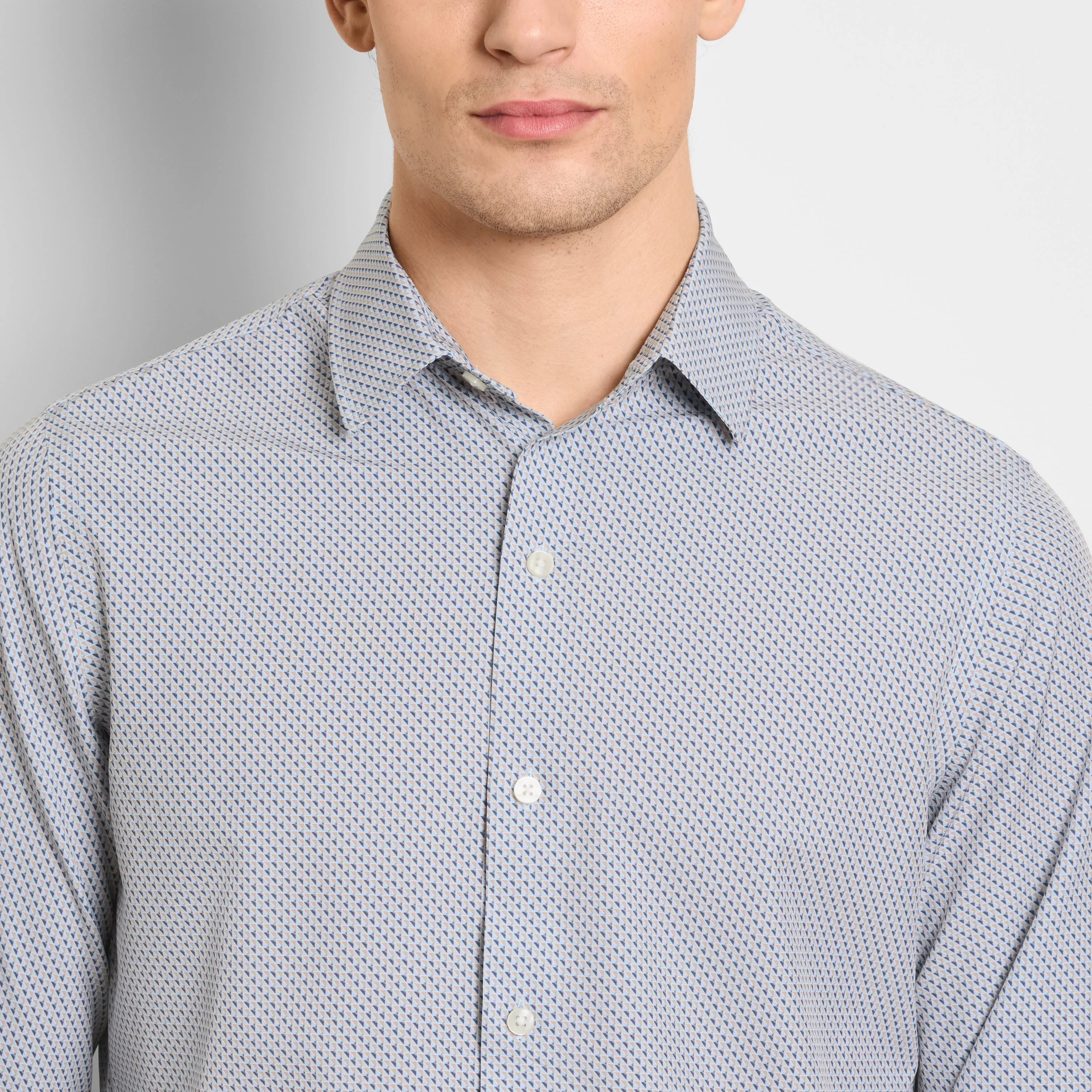 Performance All-Way Stretch Pattern Long Sleeve Shirt sold by Van Heusen product image thumbnail 3