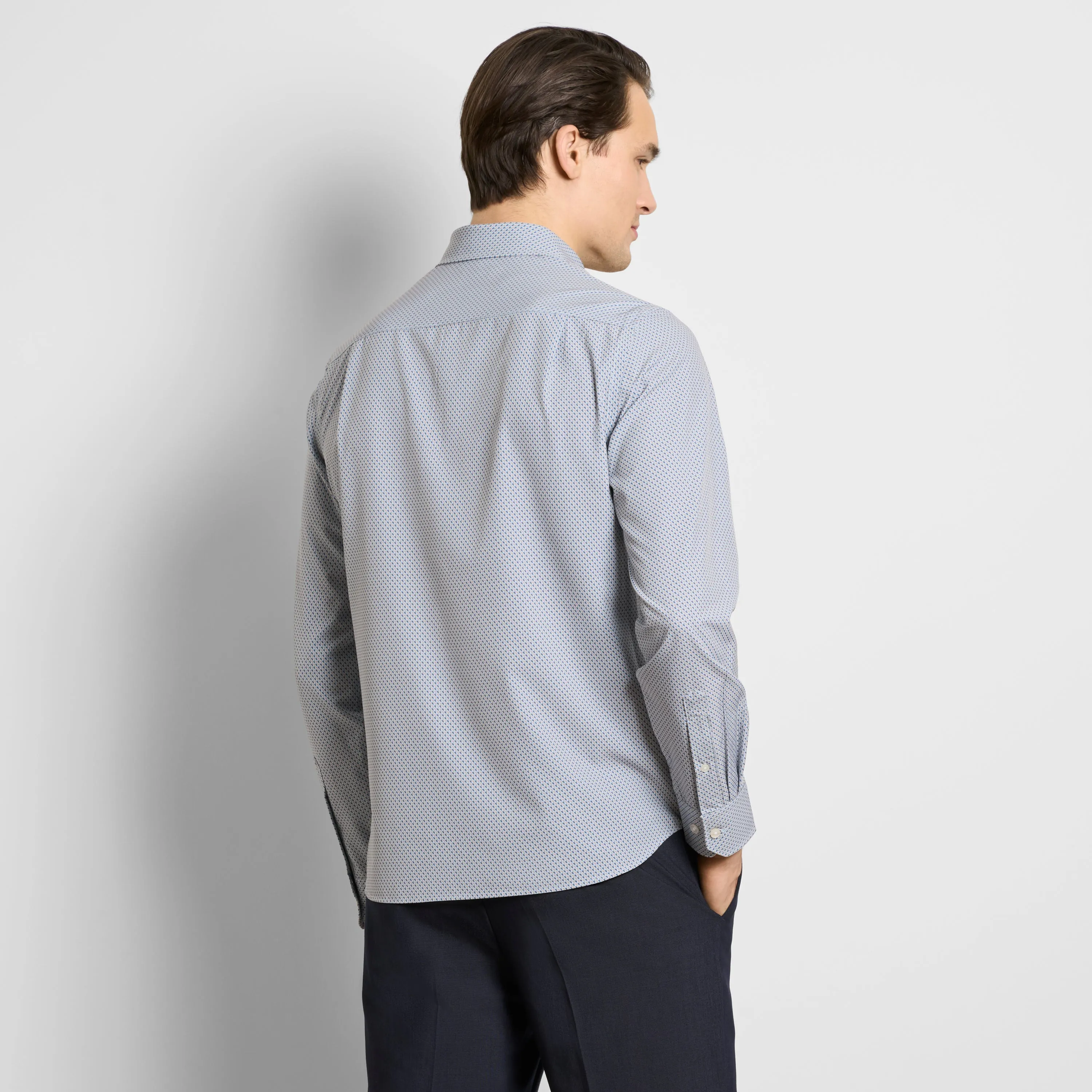 Performance All-Way Stretch Pattern Long Sleeve Shirt sold by Van Heusen product image thumbnail 4