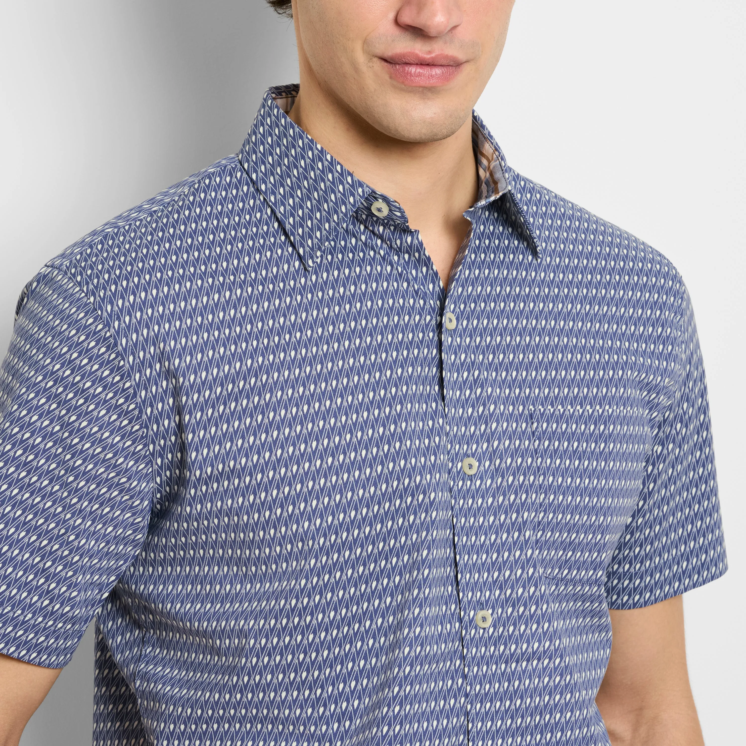 Originals Pattern Short Sleeve Shirt sold by Van Heusen product image thumbnail 3