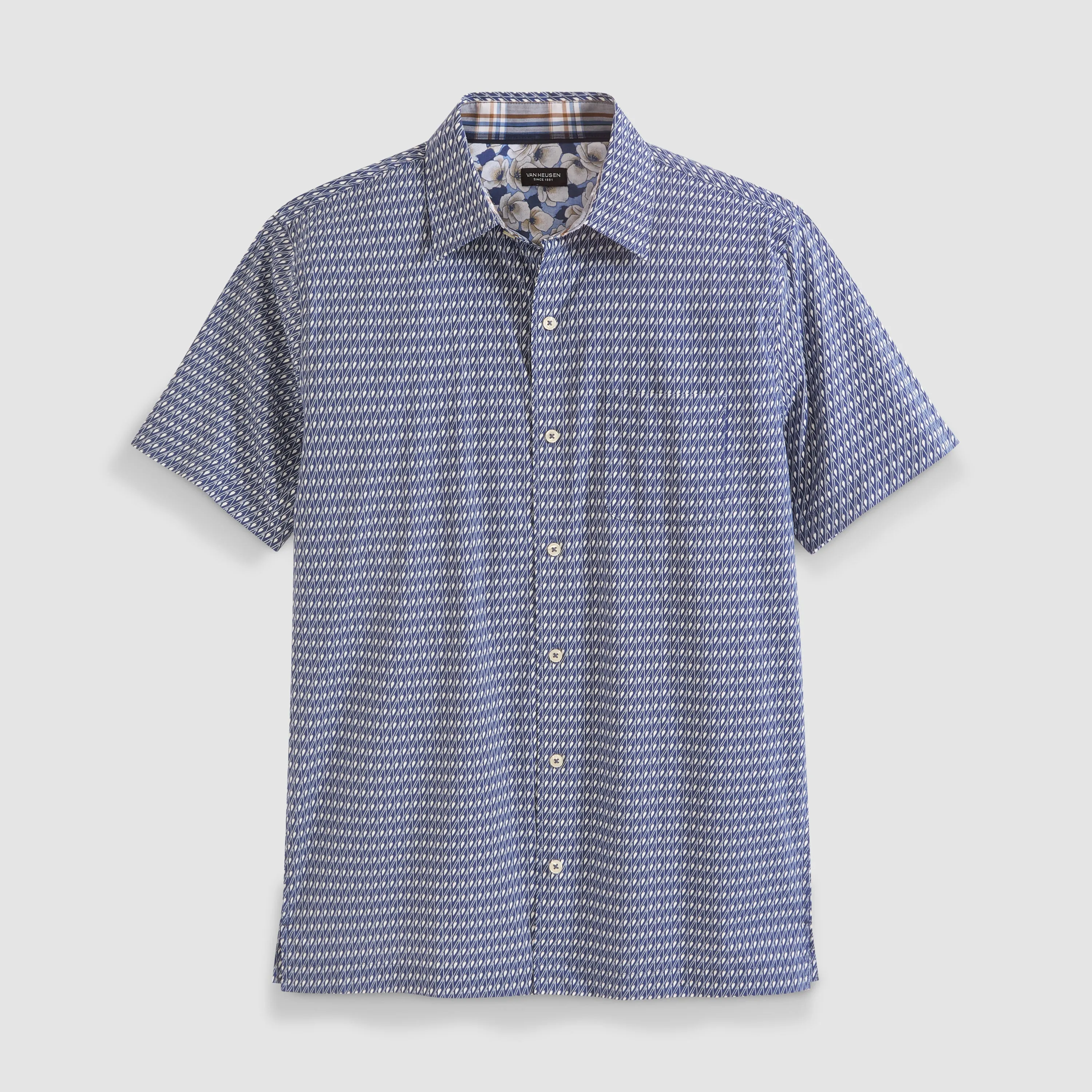 Big & Tall Men’s Originals Pattern Short Sleeve Shirt sold by Van Heusen product image thumbnail 5