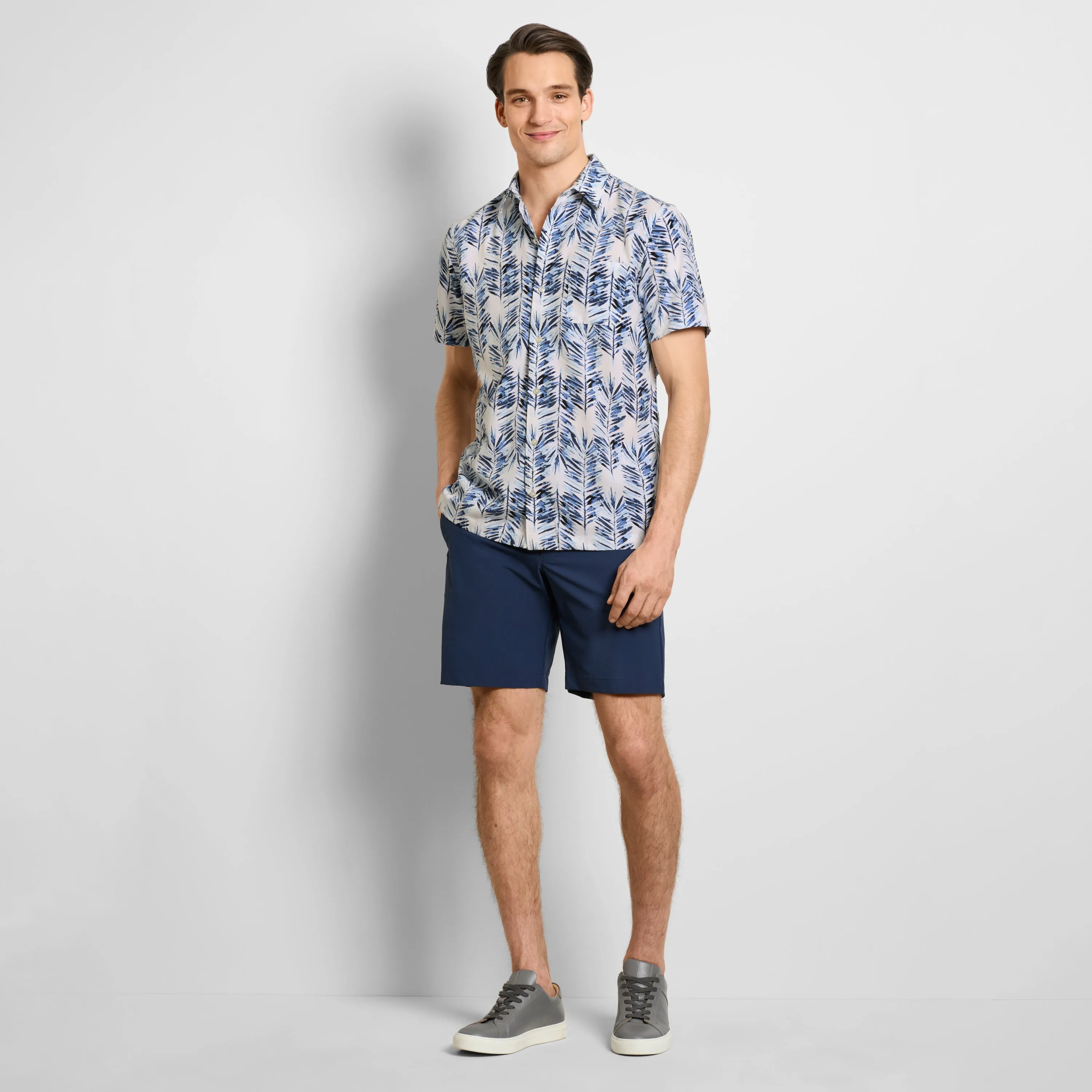 Weekend Short Sleeve Camp LG Fern Print Shirt sold by Van Heusen product image thumbnail 2