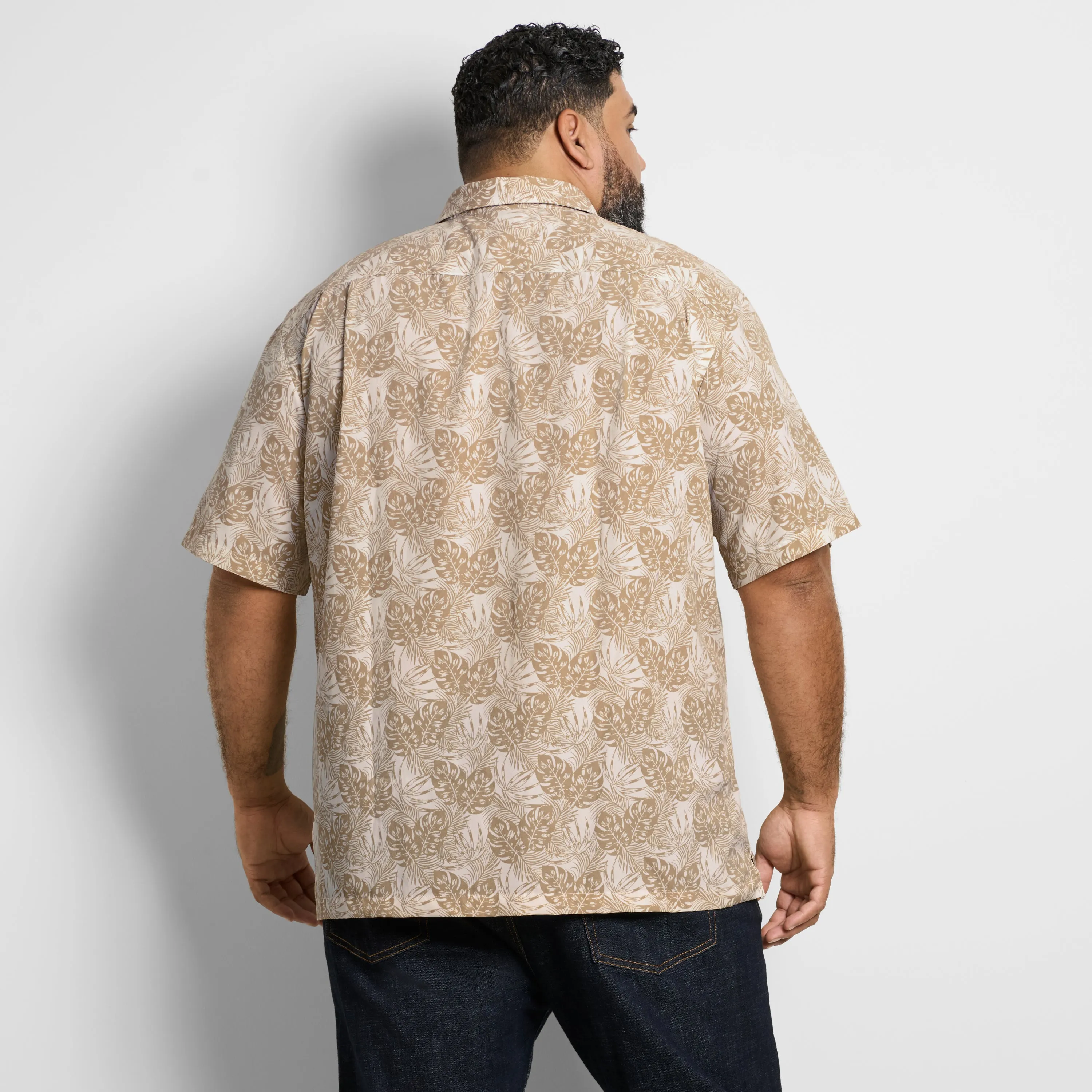 Big & Tall Weekend Short Sleeve Camp Mono Print Shirt sold by Van Heusen product image thumbnail 4