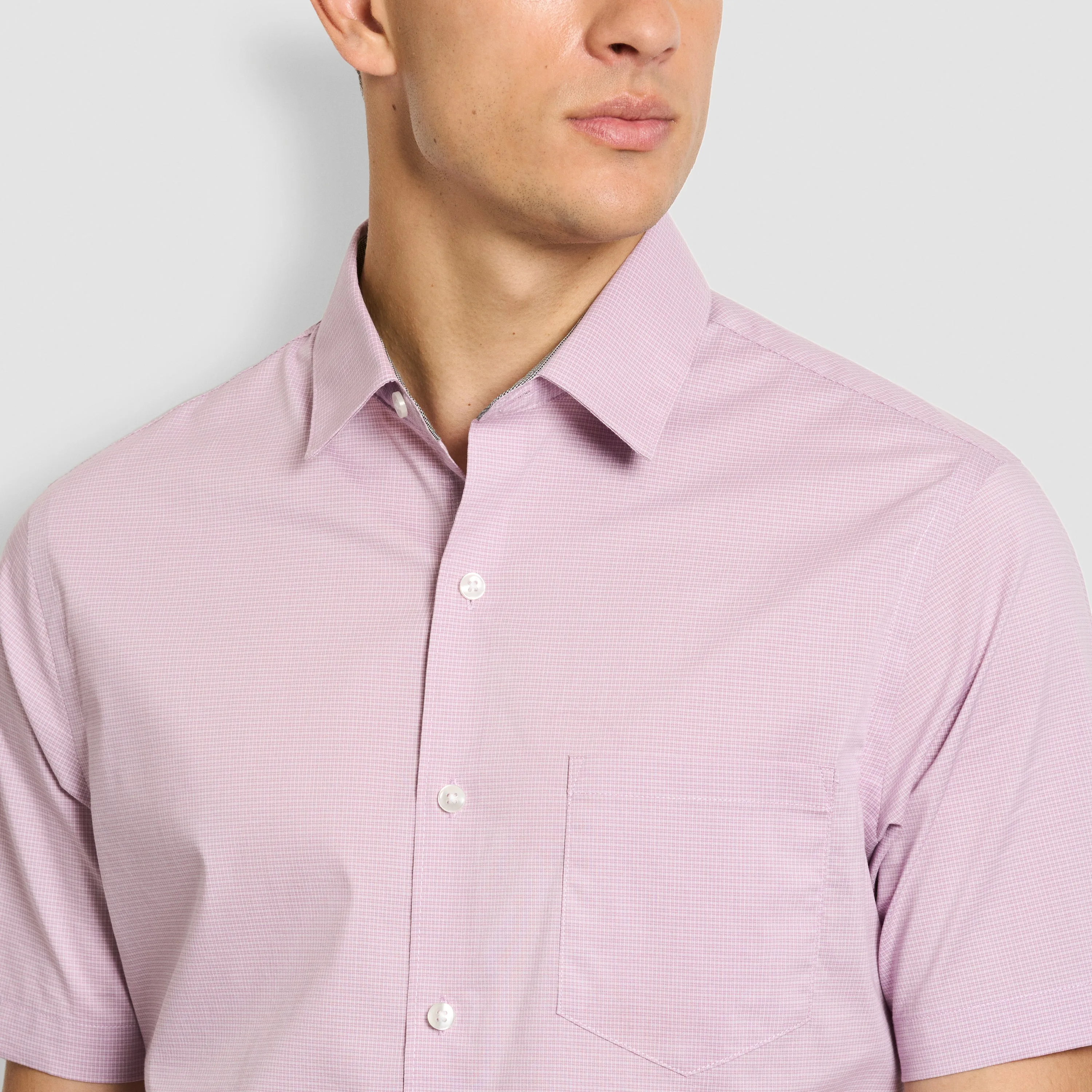Folsen Short Sleeve Stain Shield Texture Solid - Slim Fit sold by Van Heusen product image thumbnail 3