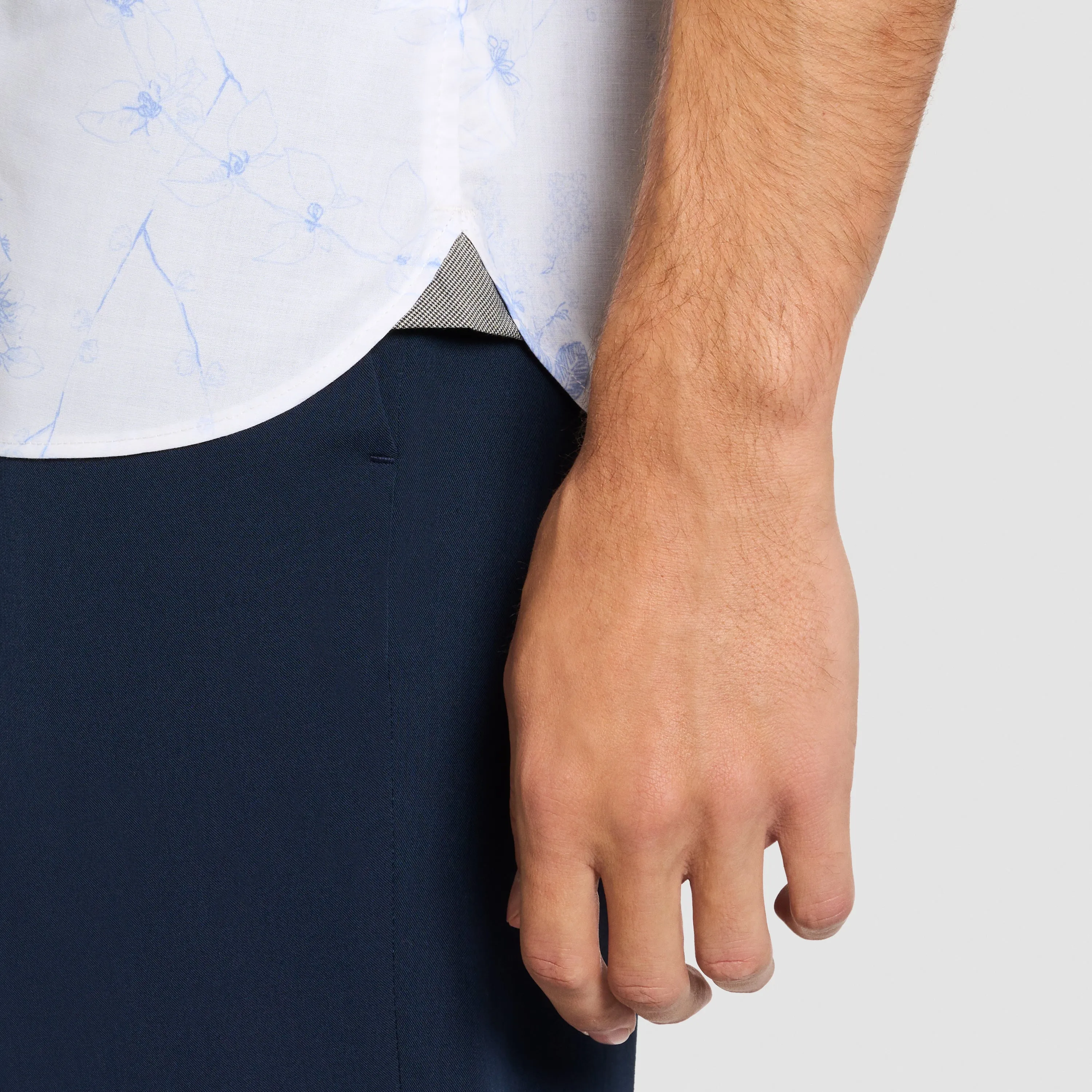 Folsen Short Sleeve Stain Shield Wildflower Print - Slim Fit sold by Van Heusen product image thumbnail 4