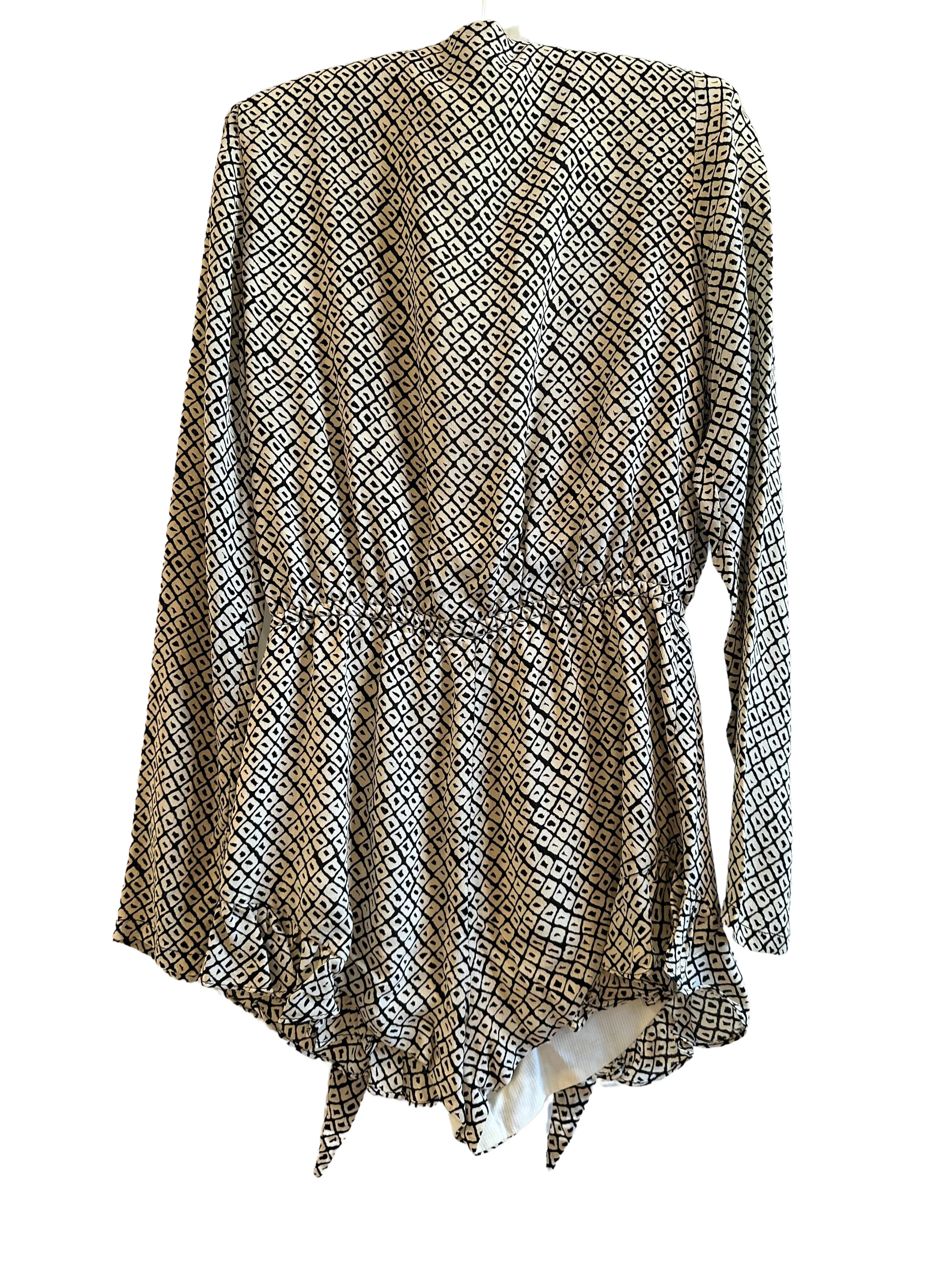 Stone Cold Fox Black & White Romper sold by Vanessa Mooney product image thumbnail 2