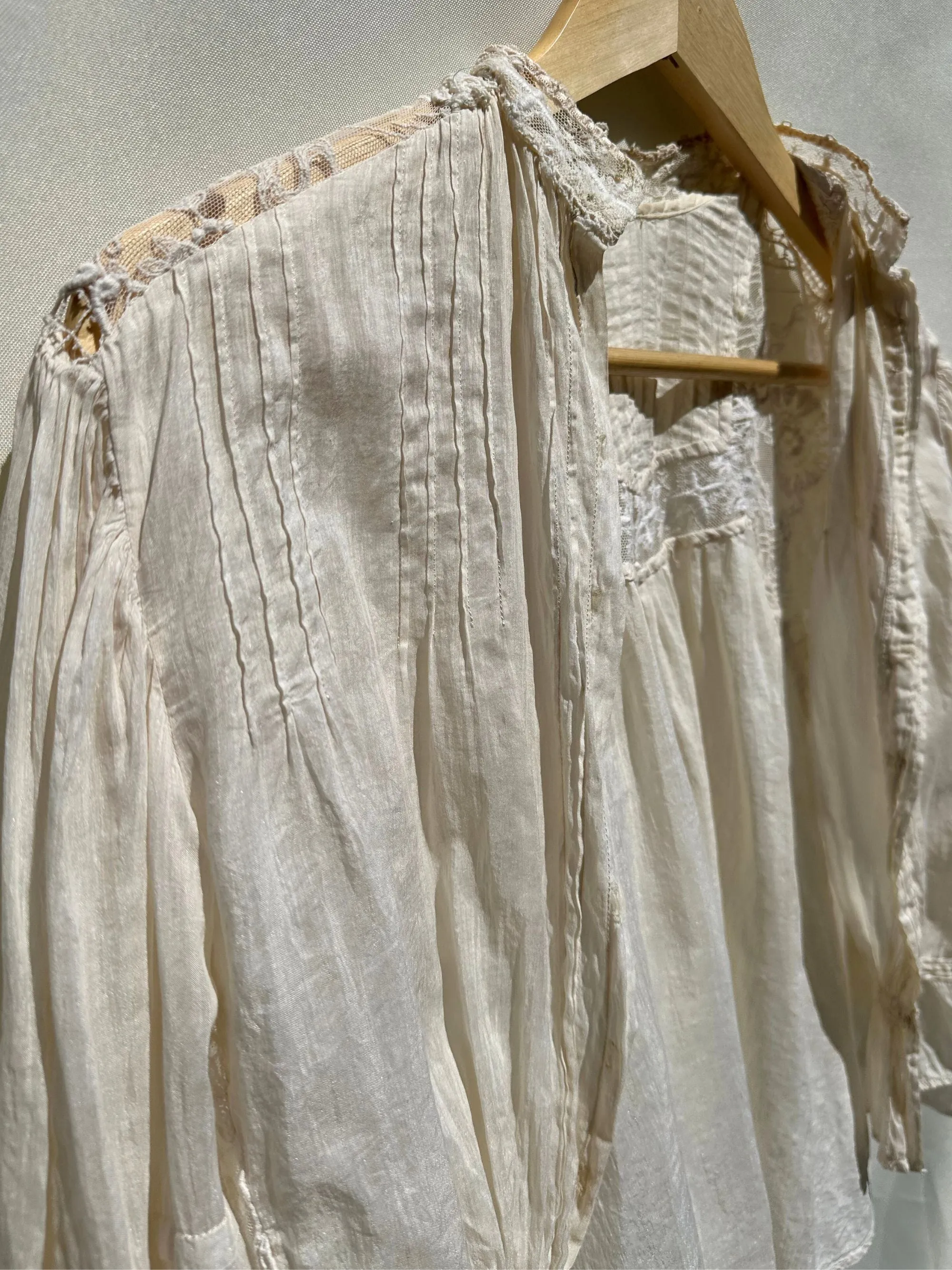 Open front blouse with puff sleeves sold by Vanessa Mooney product image thumbnail 2