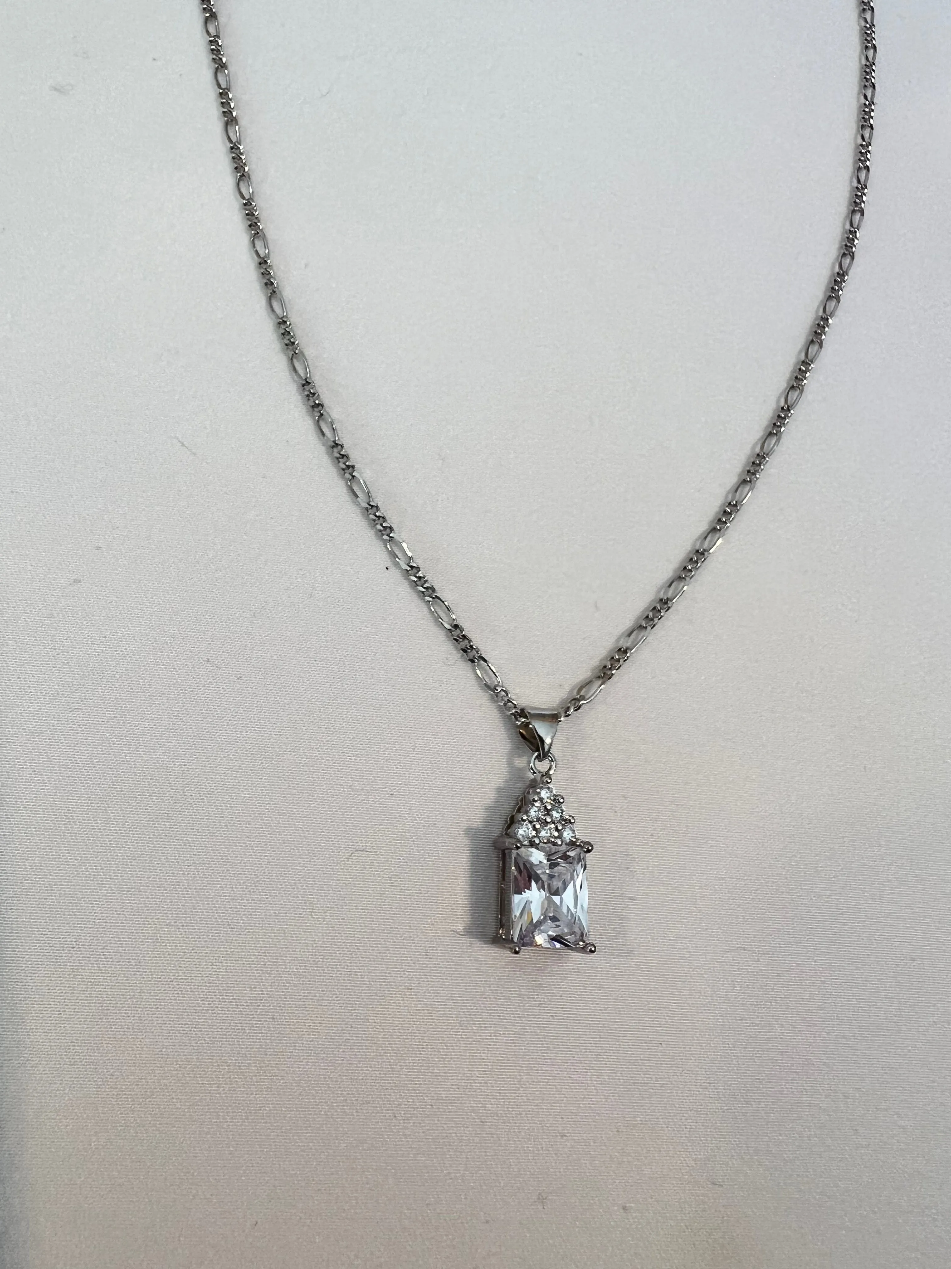 The Silver Pendant Necklace SAMPLE sold by Vanessa Mooney product image thumbnail 2