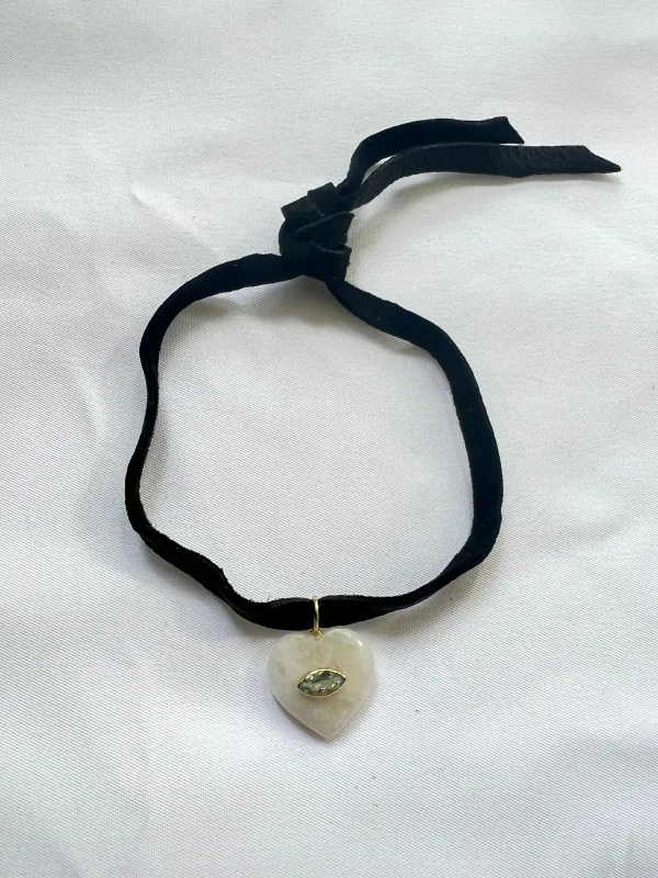 The Stone Choker sold by Vanessa Mooney