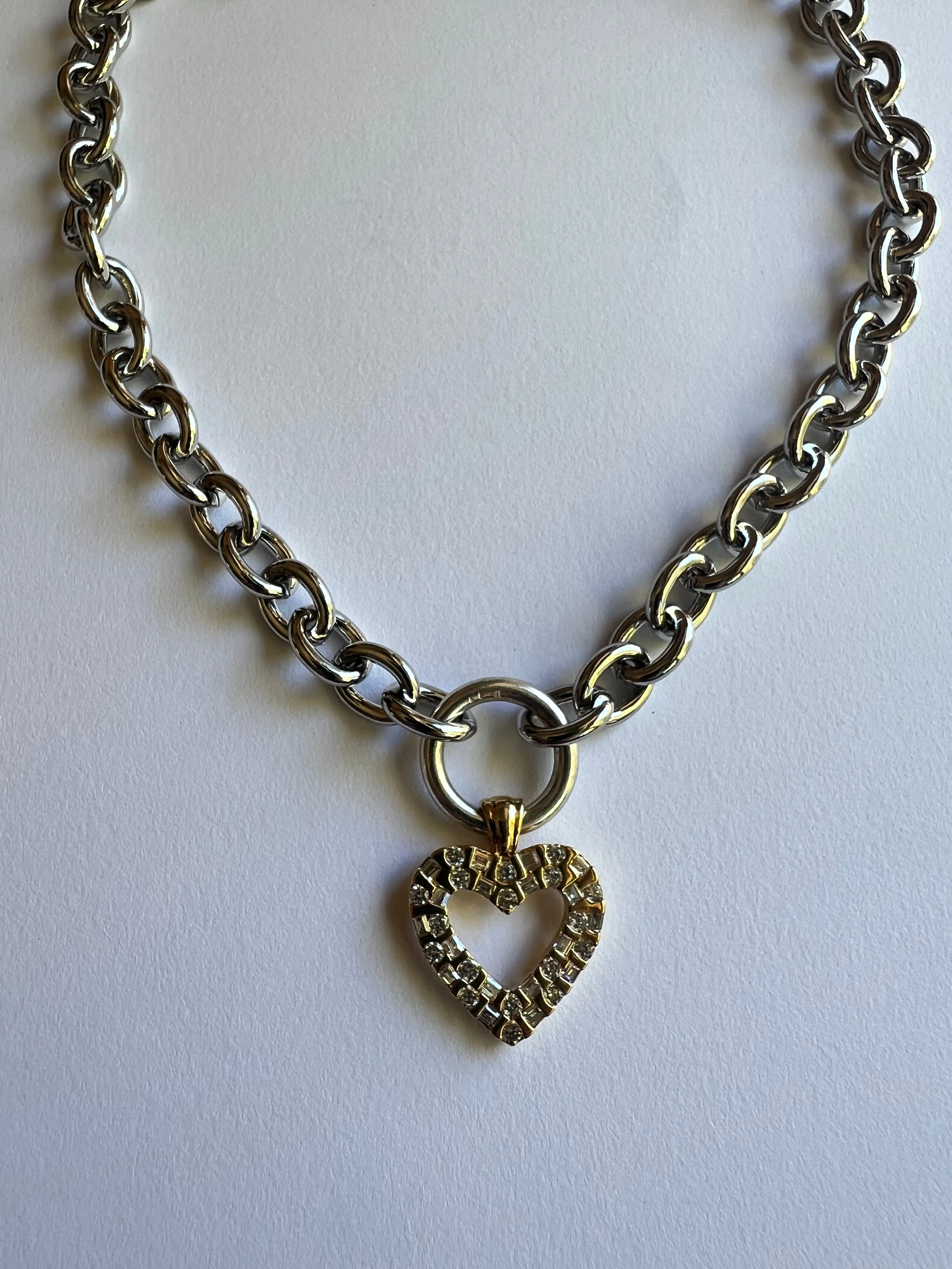 The Heart Chain Necklace sold by Vanessa Mooney product image thumbnail 2