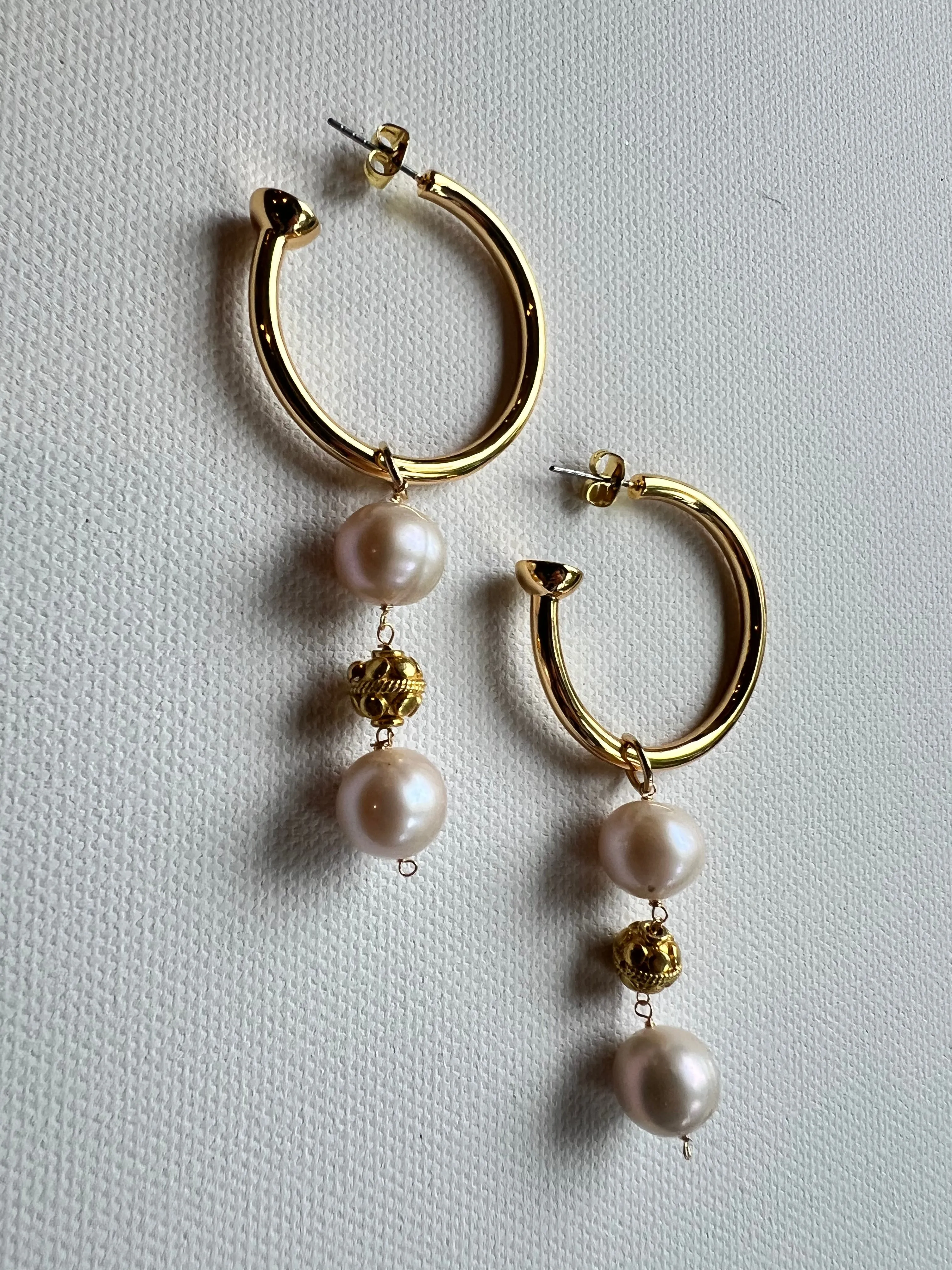 The Pearl & Bali Bead Hoop Earrings sold by Vanessa Mooney product image thumbnail 2