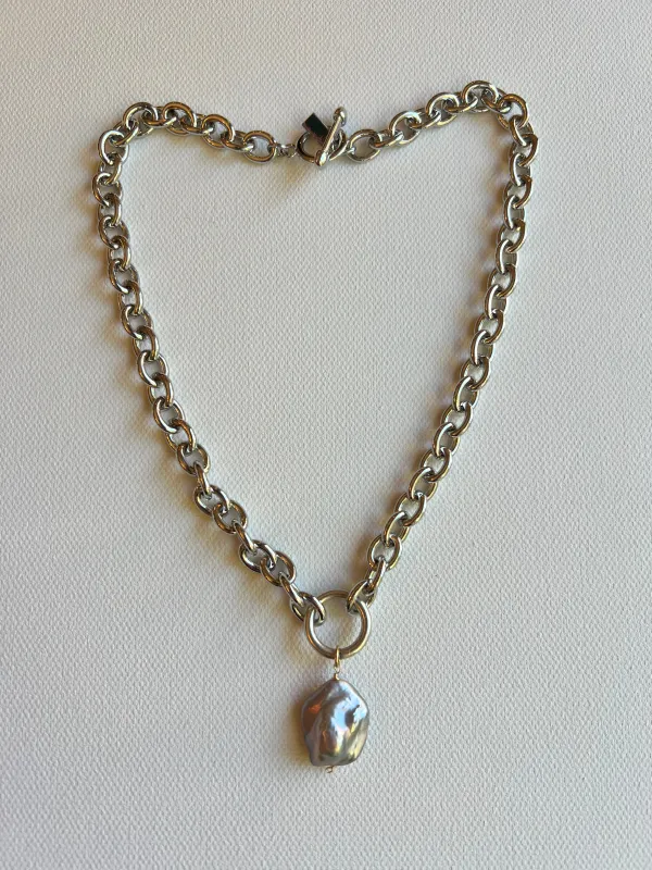 The Silver Pearl Necklace sold by Vanessa Mooney