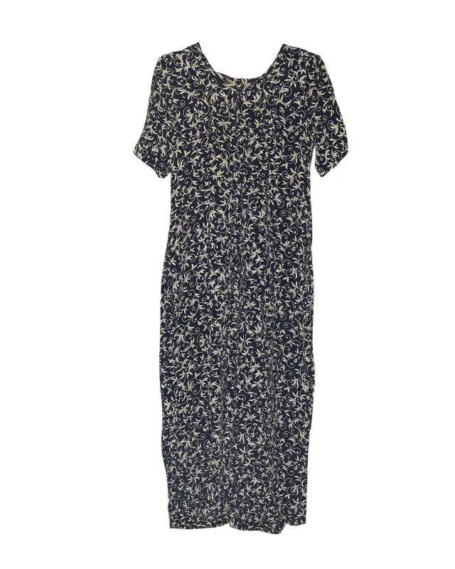 Vintage 90's Jumper sold by Vanessa Mooney