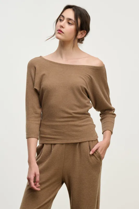 SELENA TOP made by Velvet by Graham & Spencer