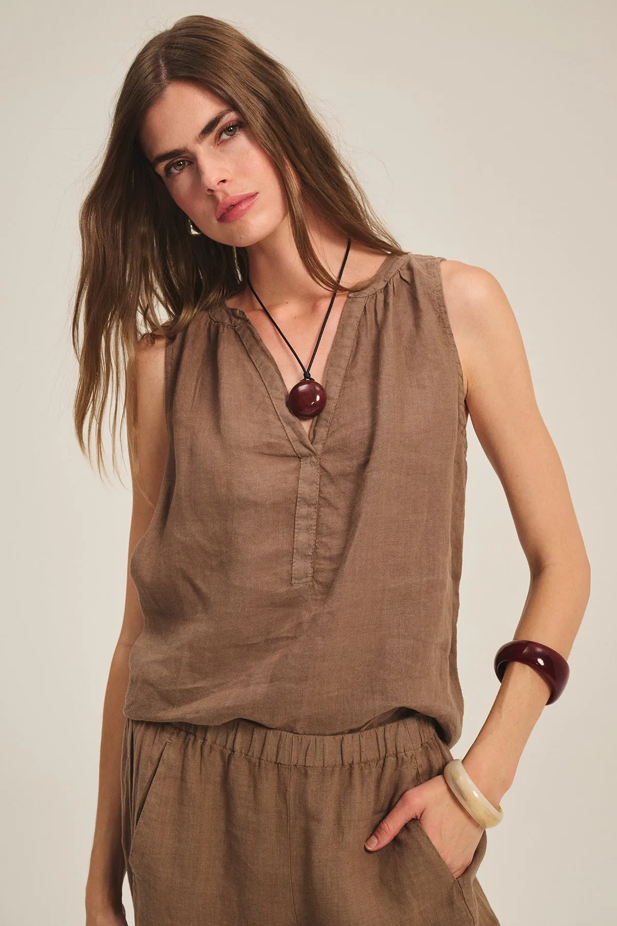 TACY LINEN TANK TOP sold by Velvet by Graham & Spencer product image thumbnail 5