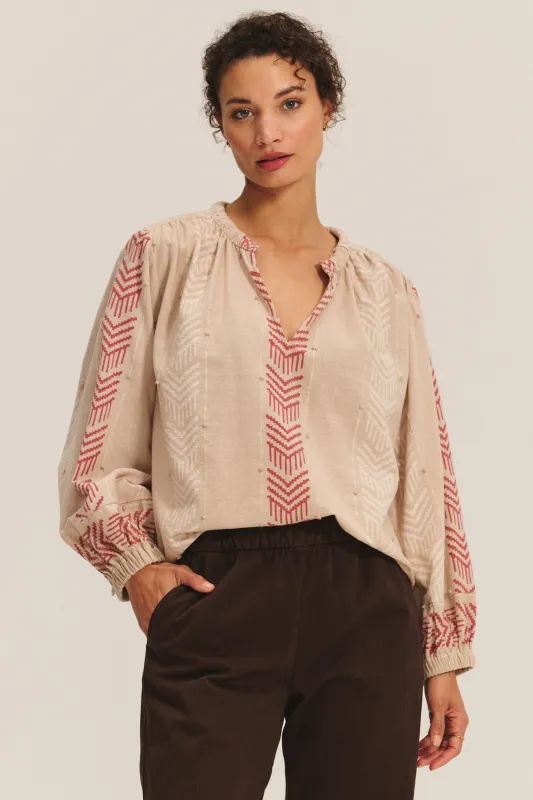 EFFIE TOP made by Velvet by Graham & Spencer