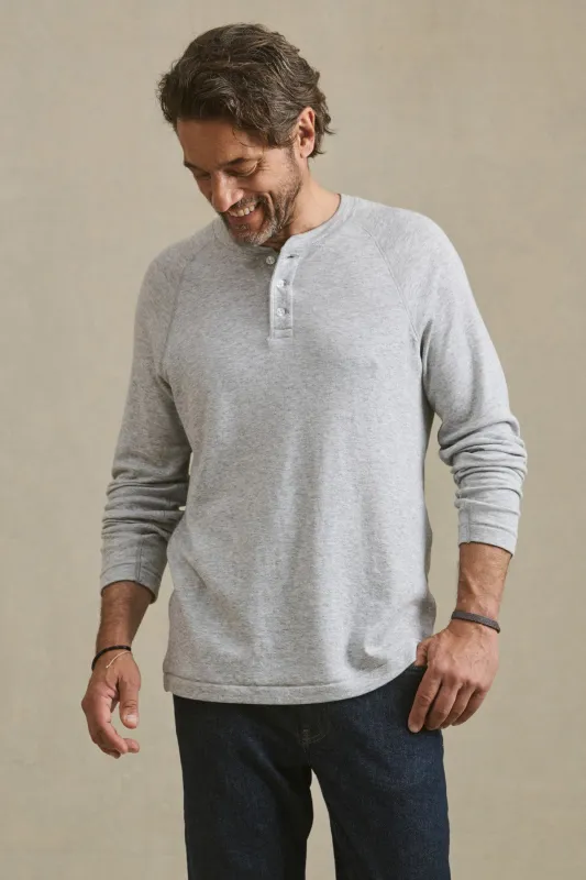 WESLEY HENLEY made by Velvet by Graham & Spencer