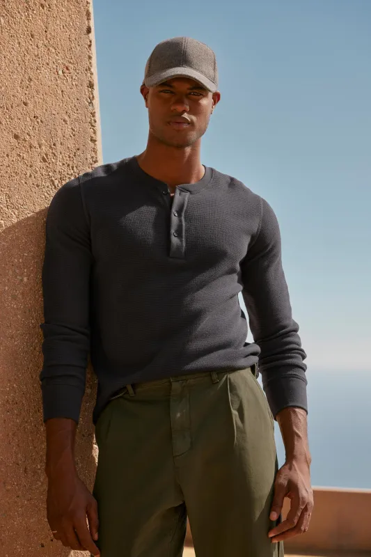 DEX THERMAL HENLEY made by Velvet by Graham & Spencer