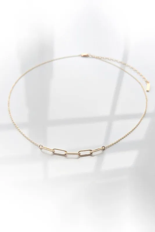 CORA NECKLACE BY THATCH made by Thatch
