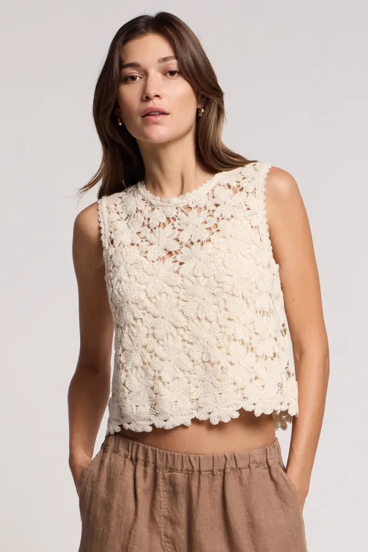 SIMONA TOP made by Velvet by Graham & Spencer