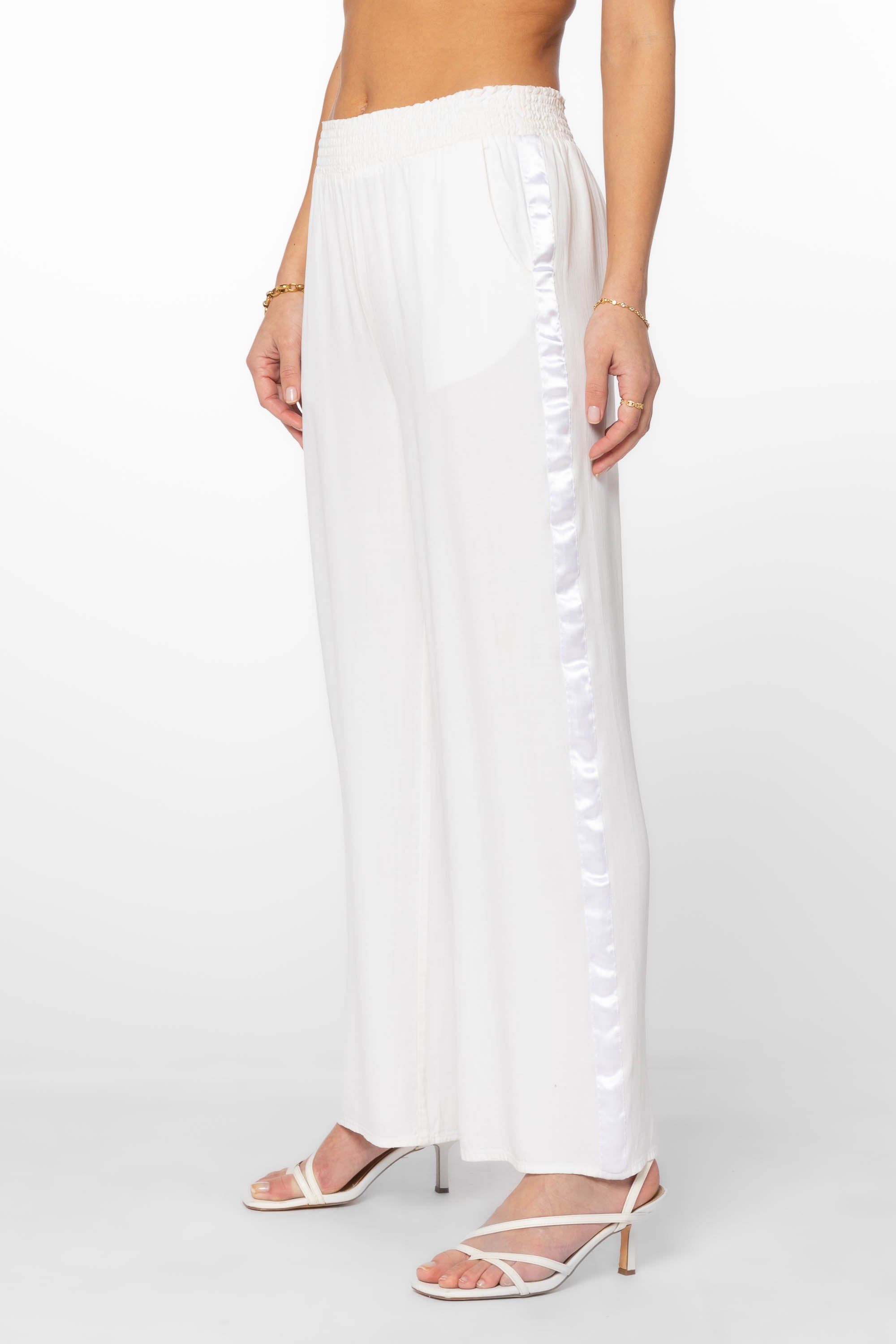 Maureen White Pants sold by Velvet Heart product image thumbnail 4