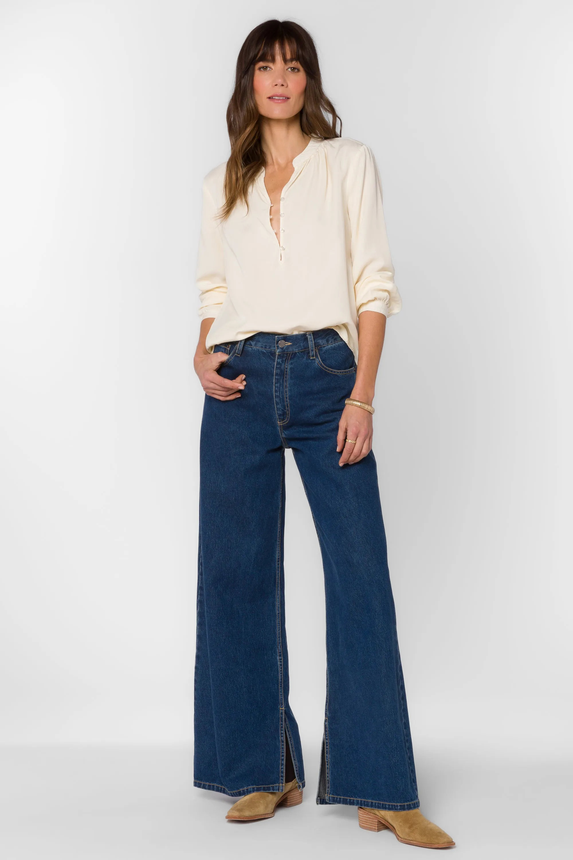 Kevin Fiberglass Top sold by Velvet Heart product image thumbnail 2