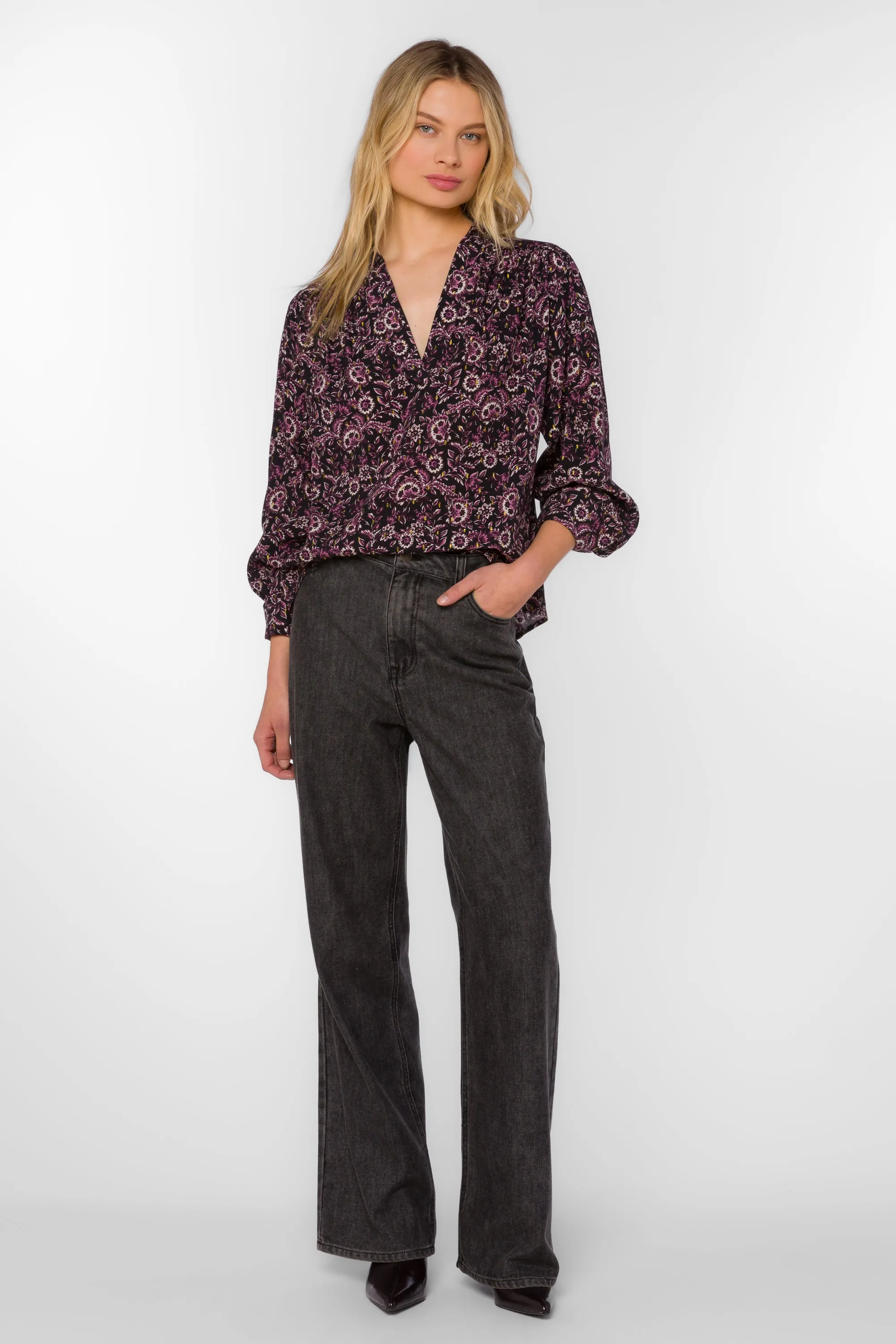 Beretta Floral Jacobean Top sold by Velvet Heart product image thumbnail 2