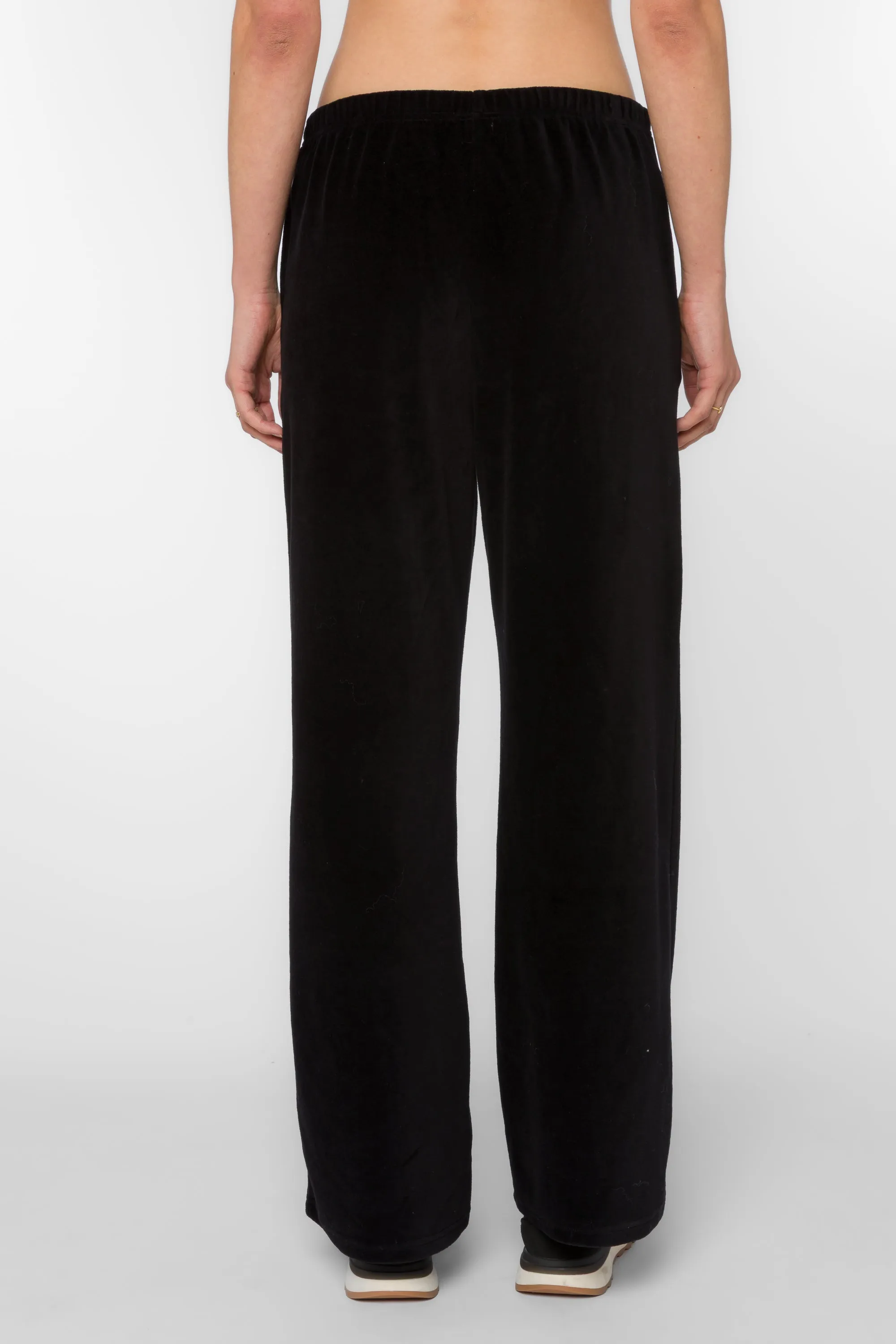 Laurenlin Black Pants sold by Velvet Heart product image thumbnail 4