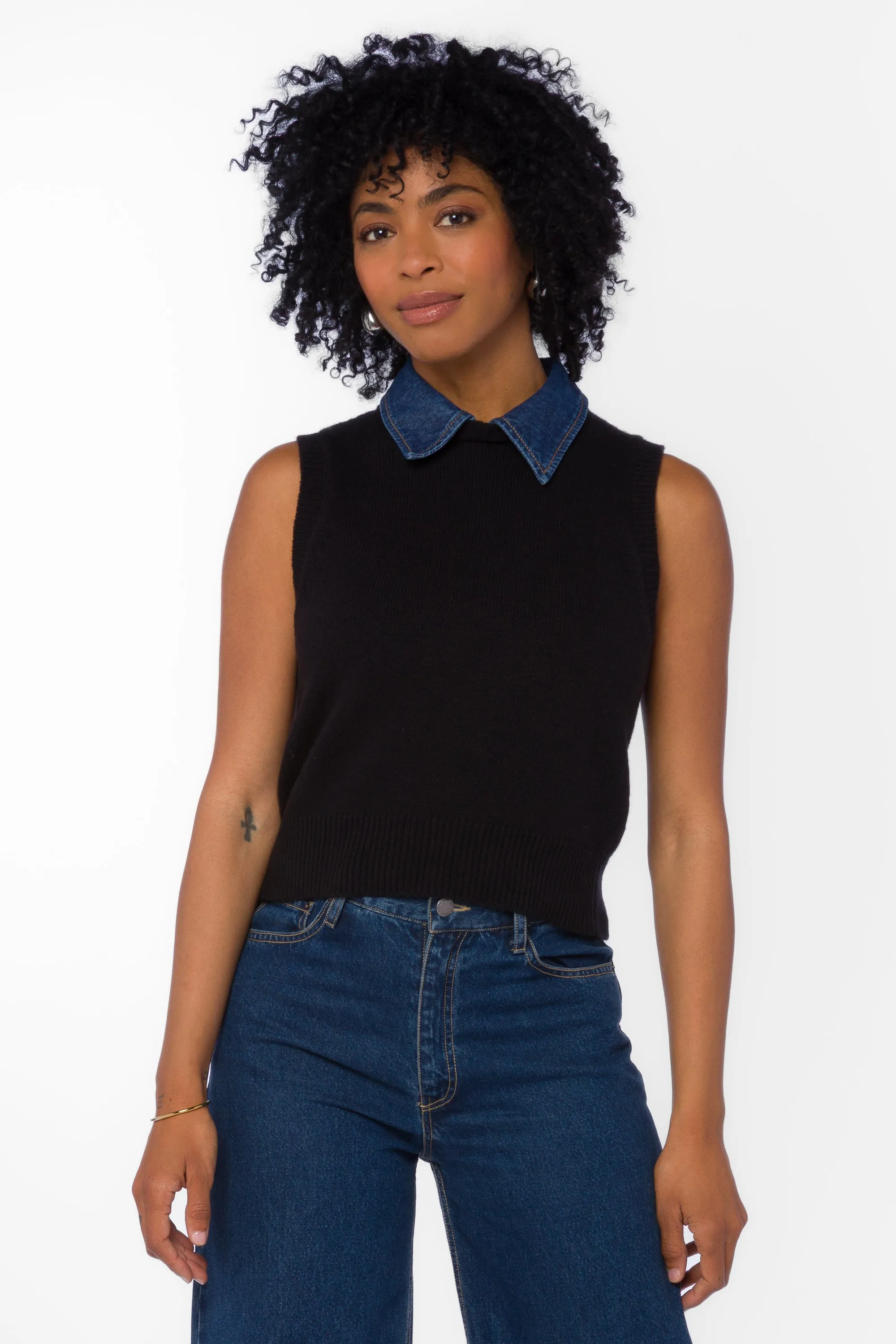 Renier Black Vest sold by Velvet Heart product image thumbnail 4