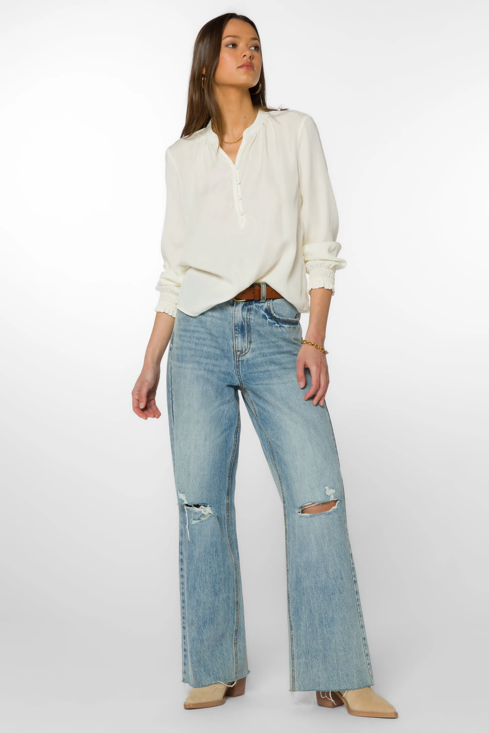 Kevin Cloud Blouse sold by Velvet Heart product image thumbnail 3