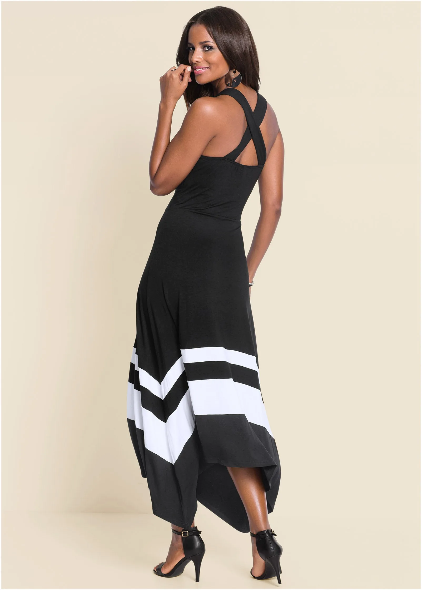 Color Block Maxi Dress - Black & White sold by VENUS product image thumbnail 2