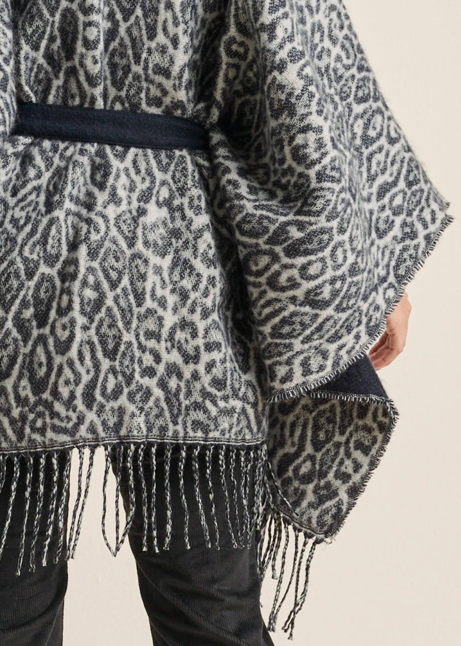 Leopard Wrap Knit Cape - Snow Leopard sold by VENUS product image thumbnail 5