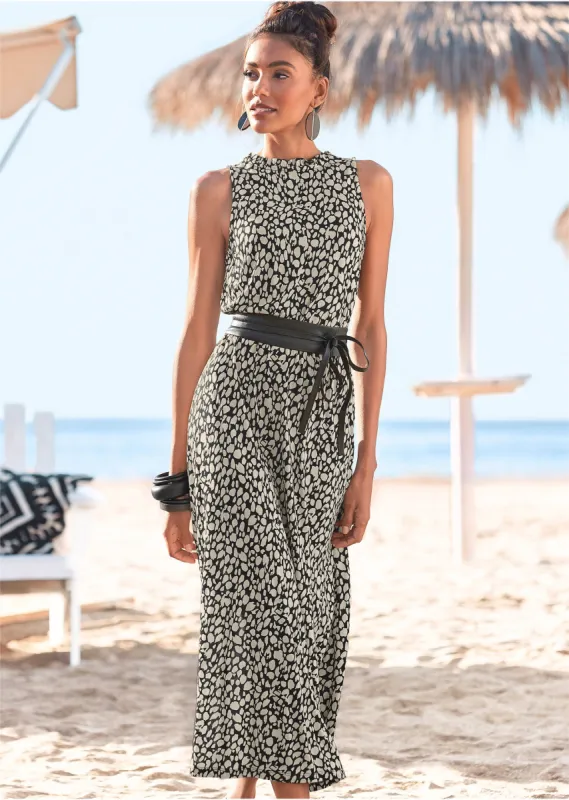 Casual Maxi Dress - Black & Beige sold by VENUS