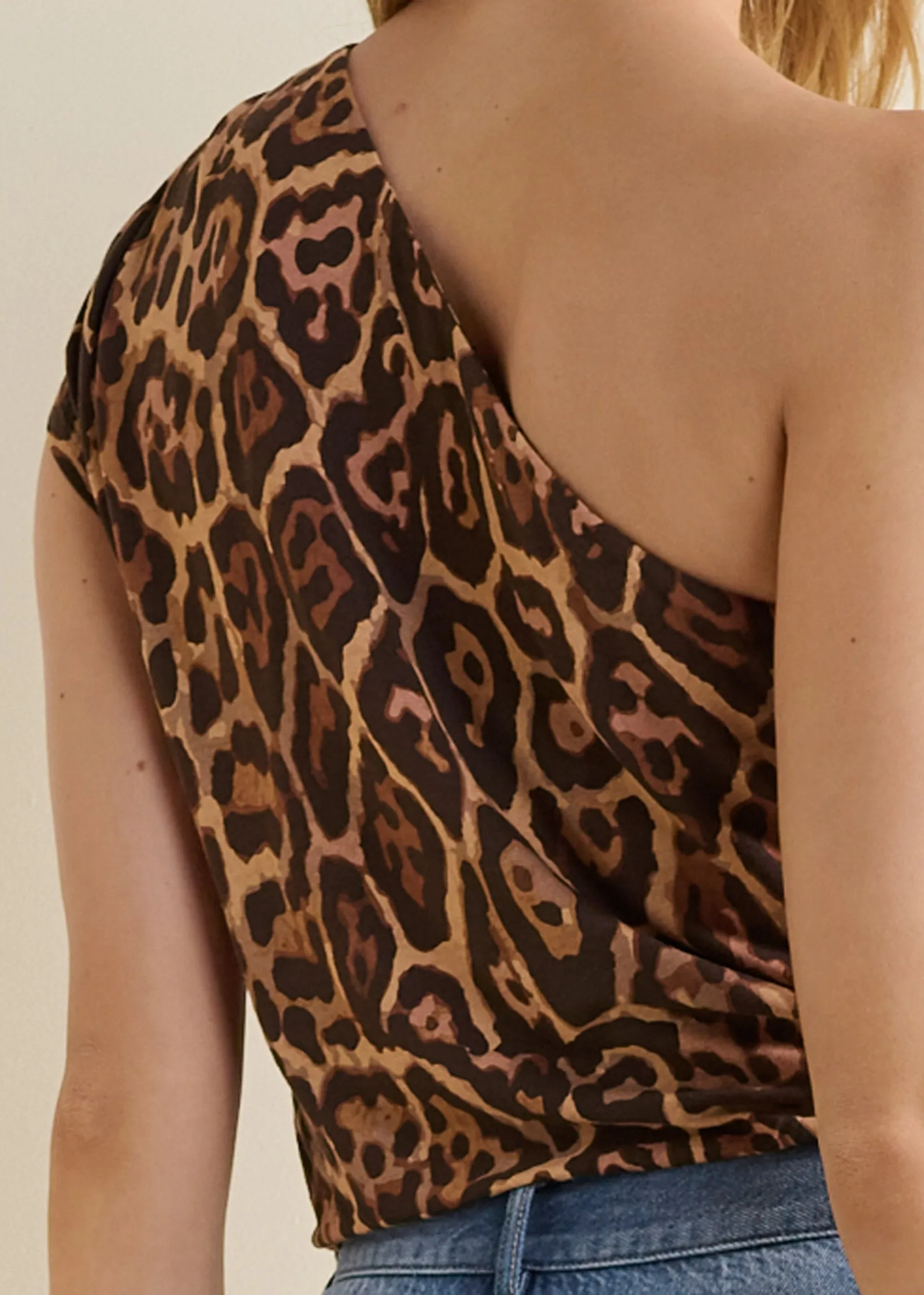 One-Shoulder Crop Top - Brown & Black sold by VENUS product image thumbnail 5