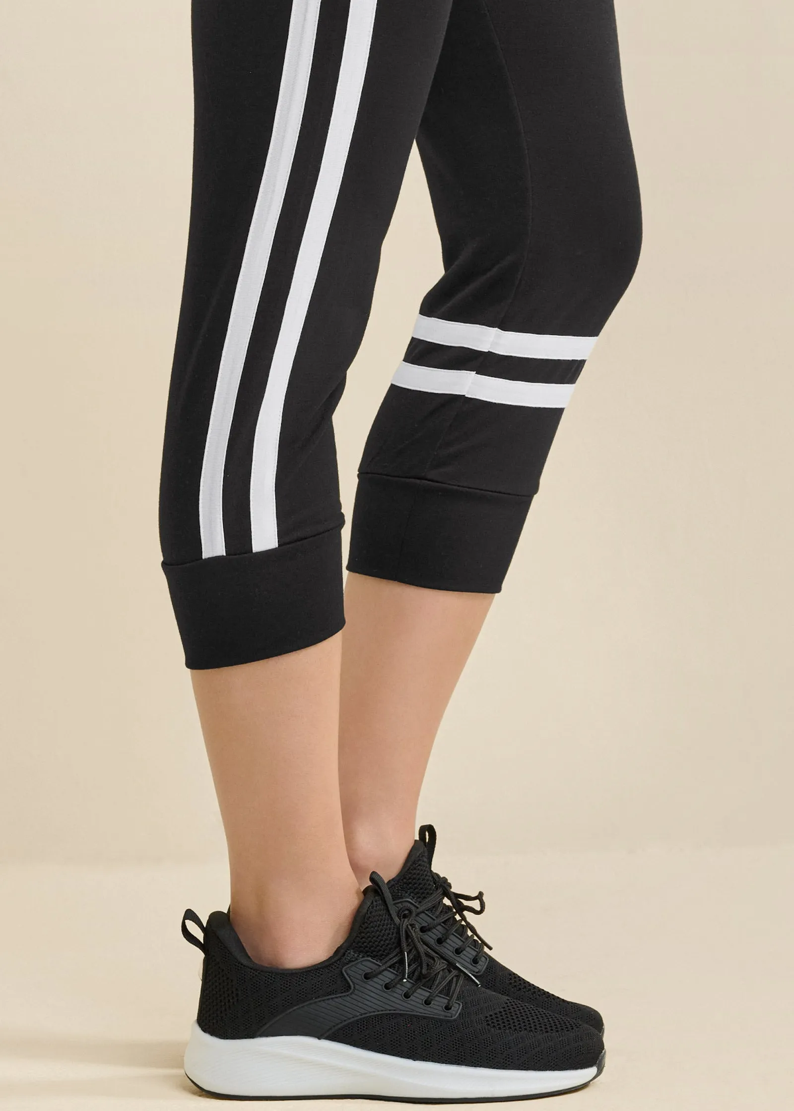 Stripe Detail Lounge Capris - Black & White sold by VENUS product image thumbnail 5