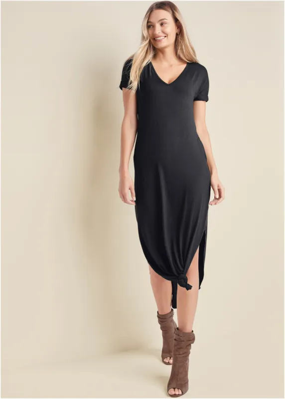 Casual T-Shirt Maxi Dress - Black sold by VENUS
