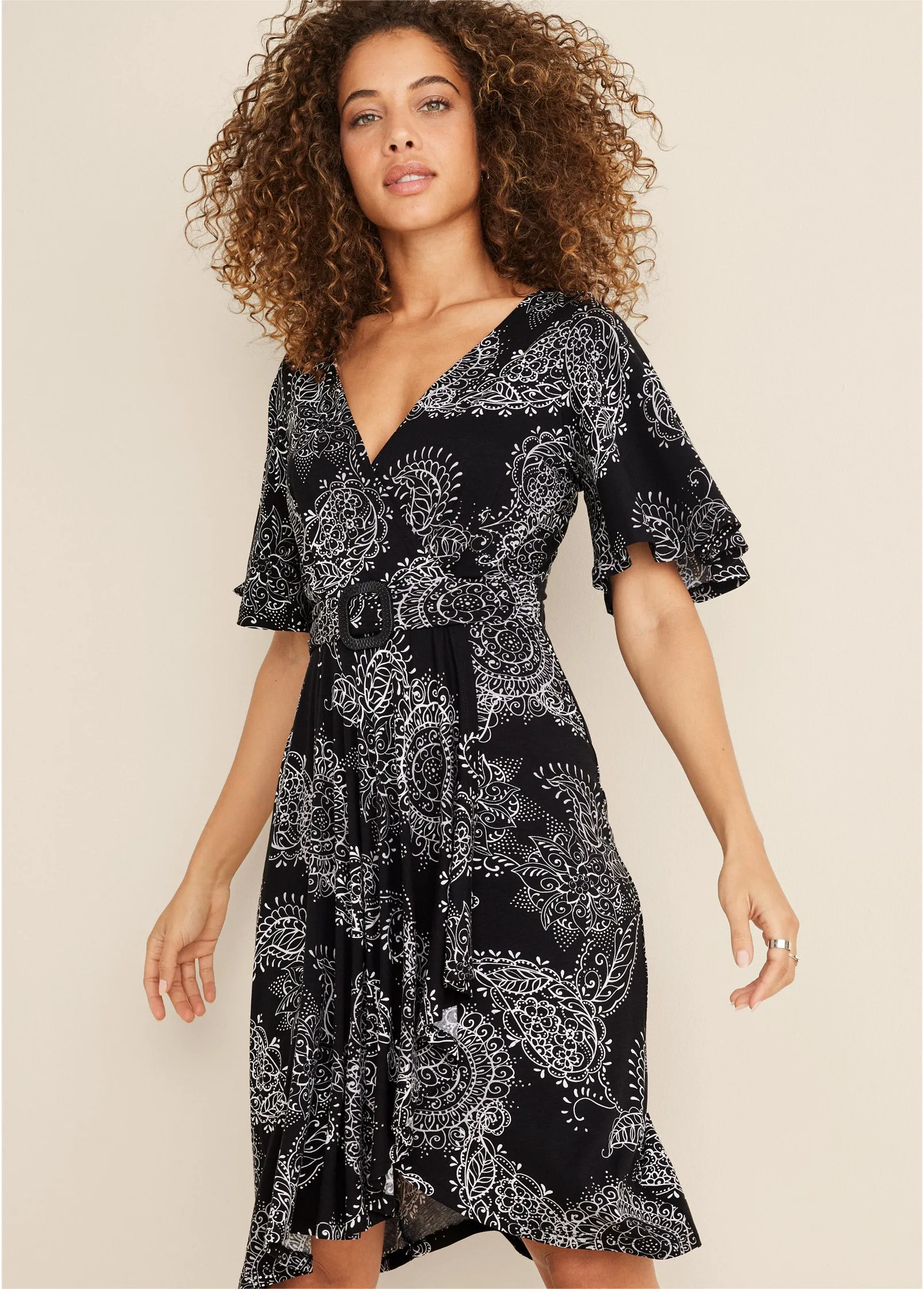 Print Midi Dress - Black & White sold by VENUS product image thumbnail 5