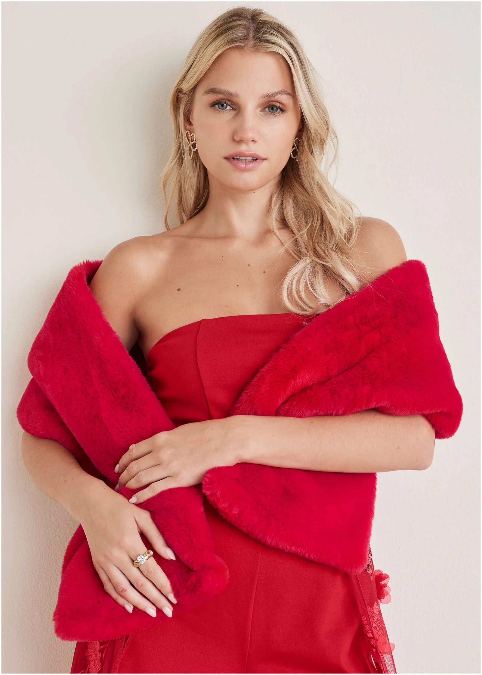 Faux-Fur Wrap - Red sold by VENUS product image thumbnail 2