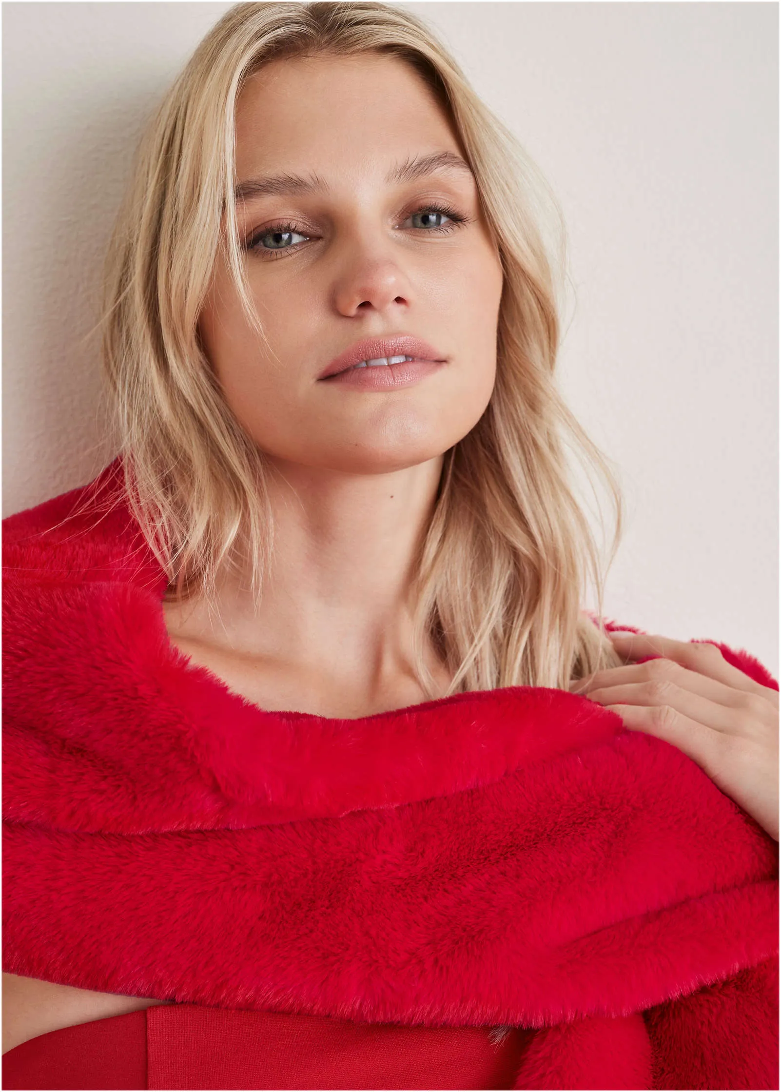 Faux-Fur Wrap - Red sold by VENUS product image thumbnail 4