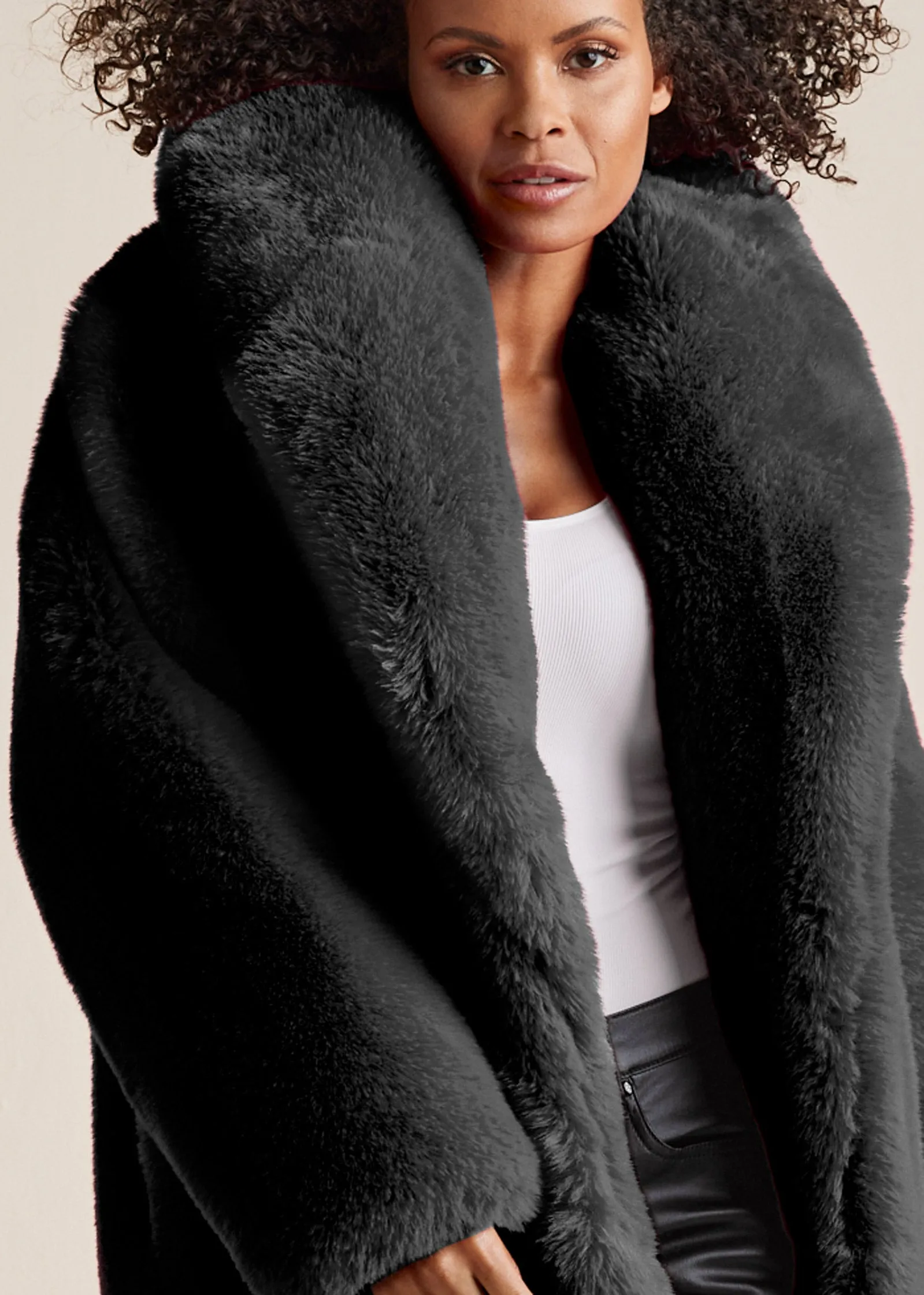 Oversized Fur Coat - Black sold by VENUS product image thumbnail 3