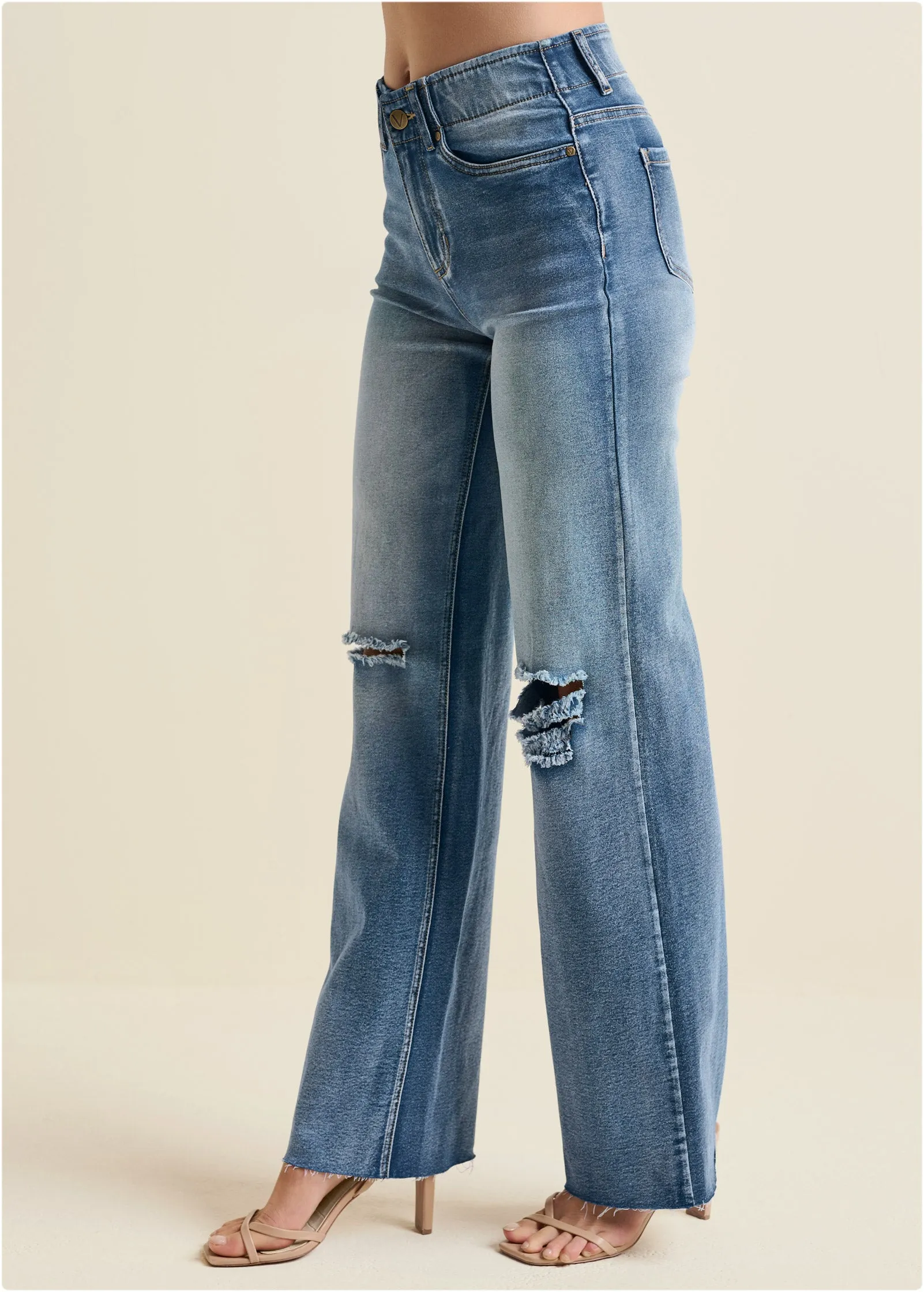 Laura Crop Wide Leg Jean - Medium Wash sold by VENUS product image thumbnail 4
