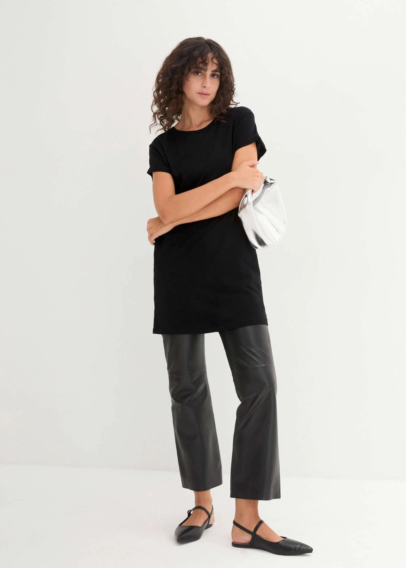 Boxy Shortsleeve Top - Black sold by VENUS product image thumbnail 3
