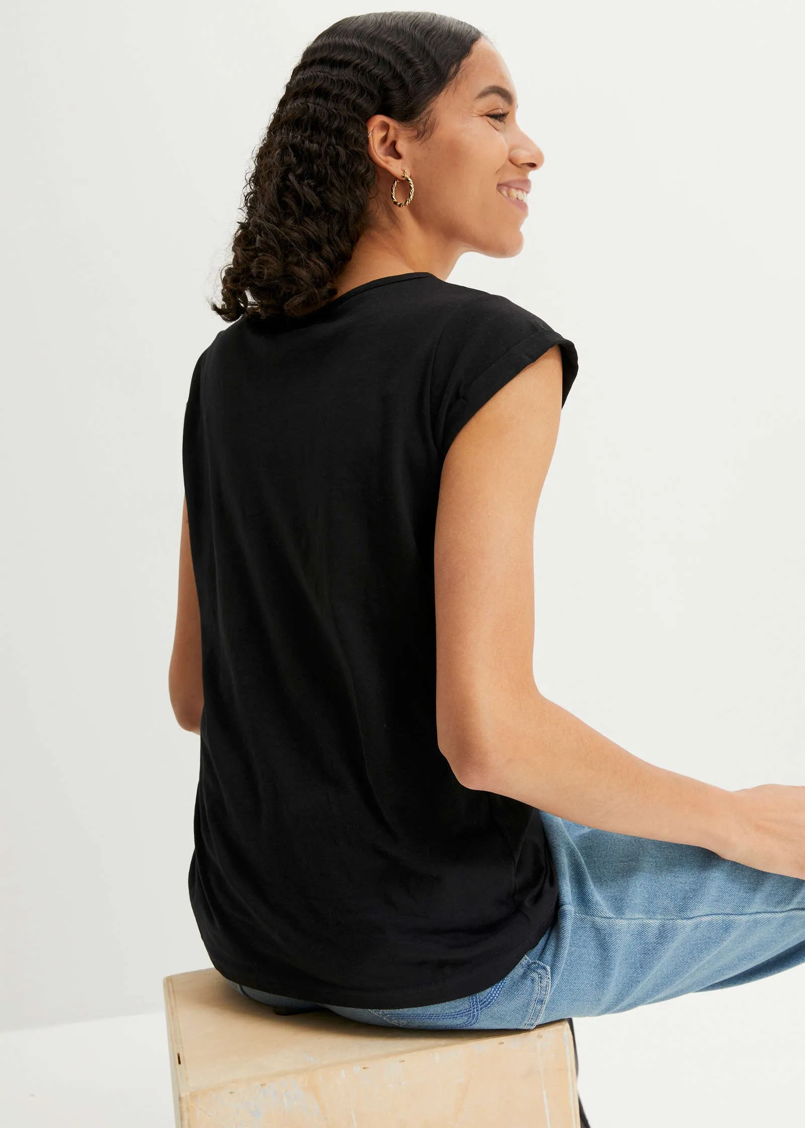 Short Sleeve Boxy Top - Black sold by VENUS product image thumbnail 3