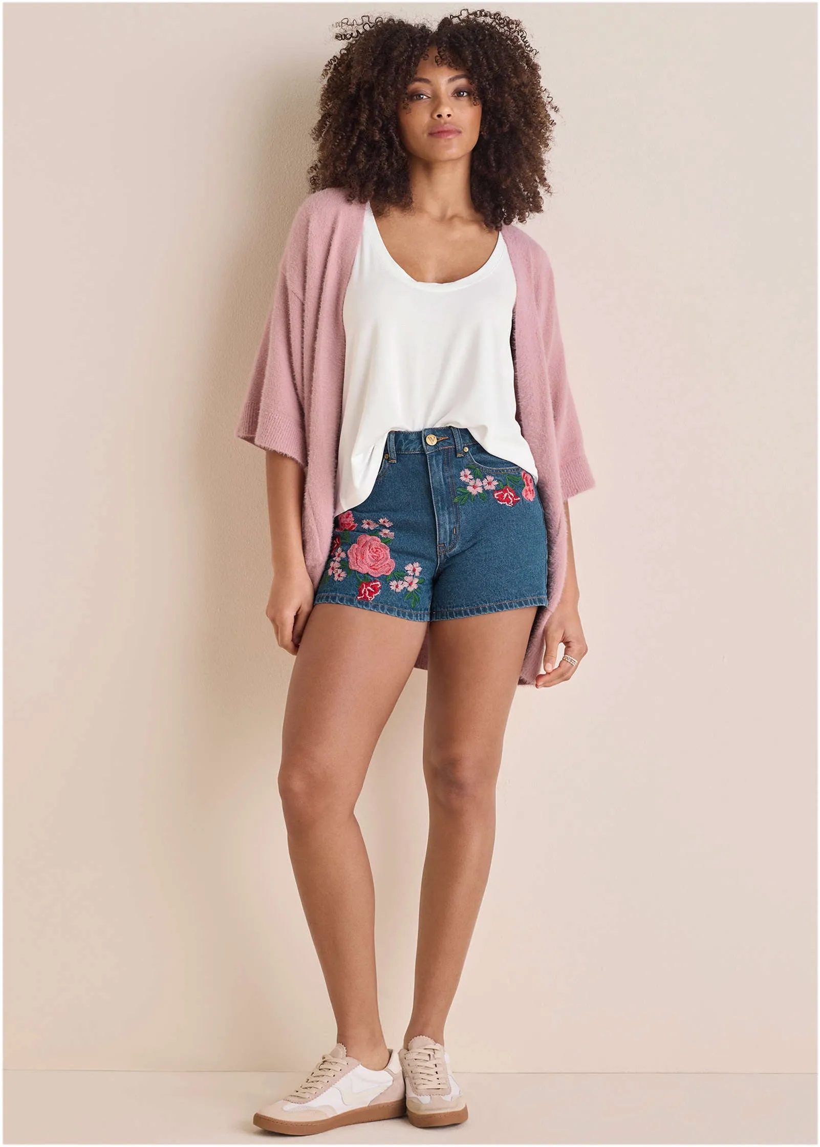 Embroidred Flower Short - Medium Wash sold by VENUS product image thumbnail 2