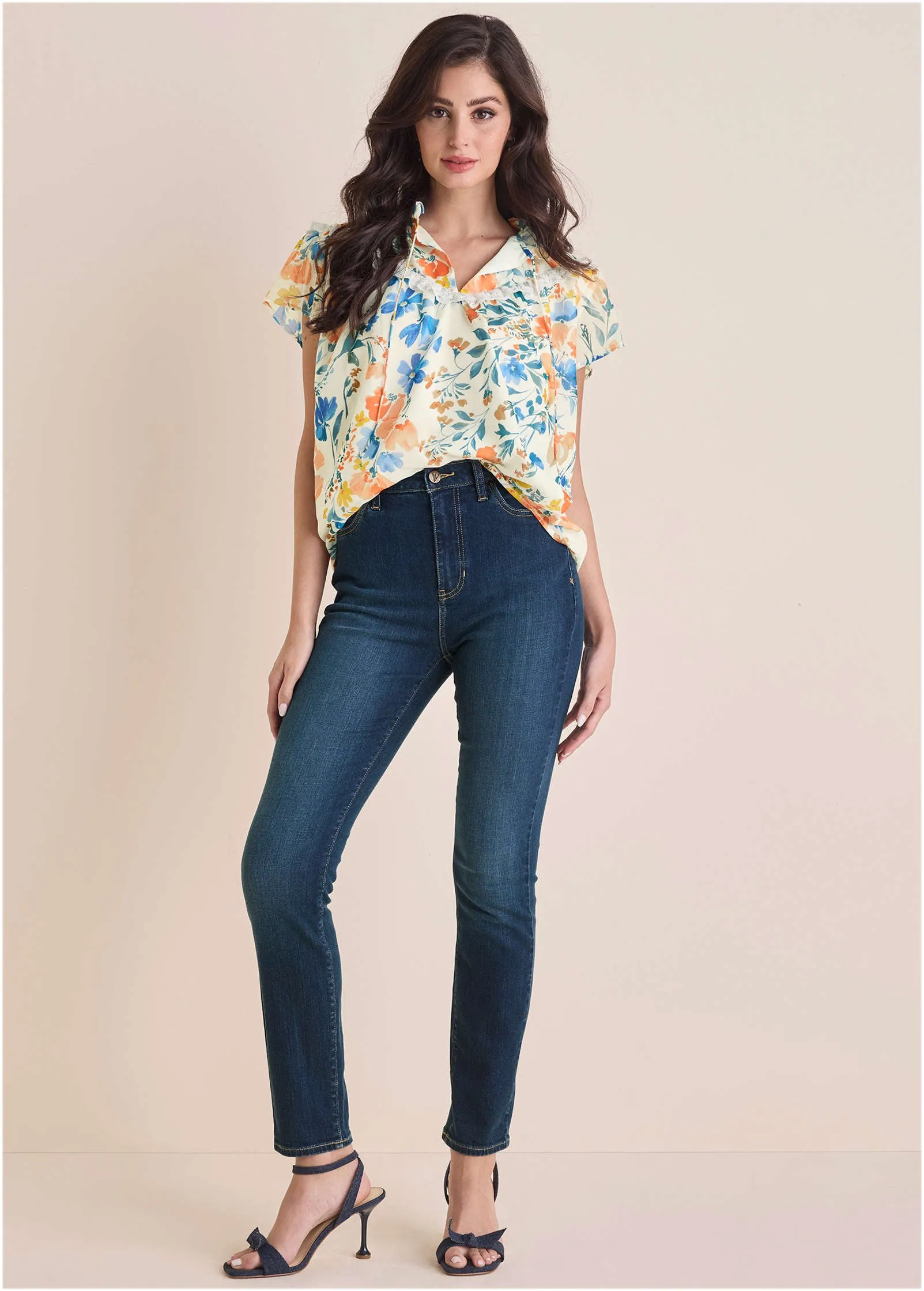 Flutter Sleeve Top - Field Of Flowers sold by VENUS product image thumbnail 2