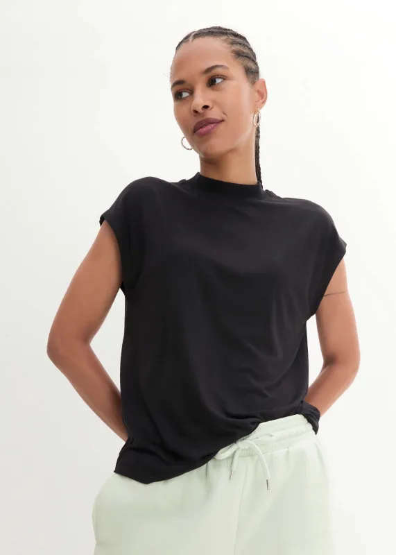 Crew Neck T-Shirt - Black sold by VENUS