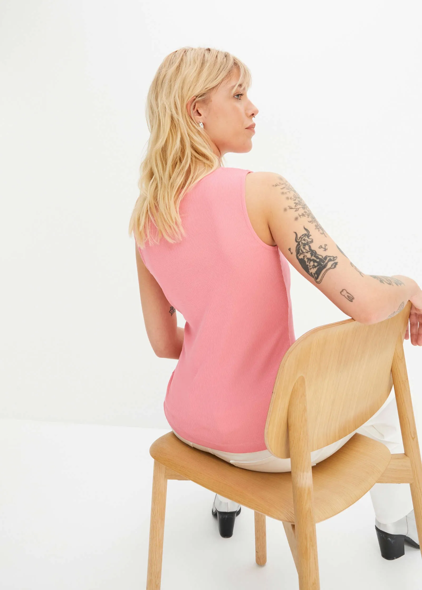 Pack Of 2 Ribbed Tank Tops - White & Pink sold by VENUS product image thumbnail 3