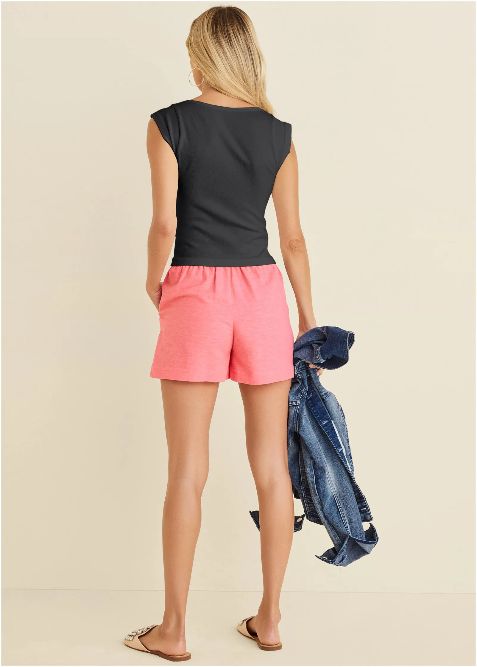 Seamless Tee - Jet Black sold by VENUS product image thumbnail 3