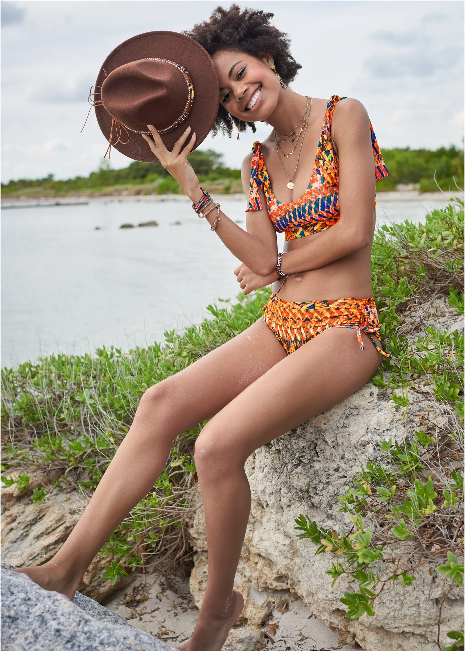 ADJUSTABLE SIDE TIE HIPSTER BOTTOM - Island Stripes sold by VENUS