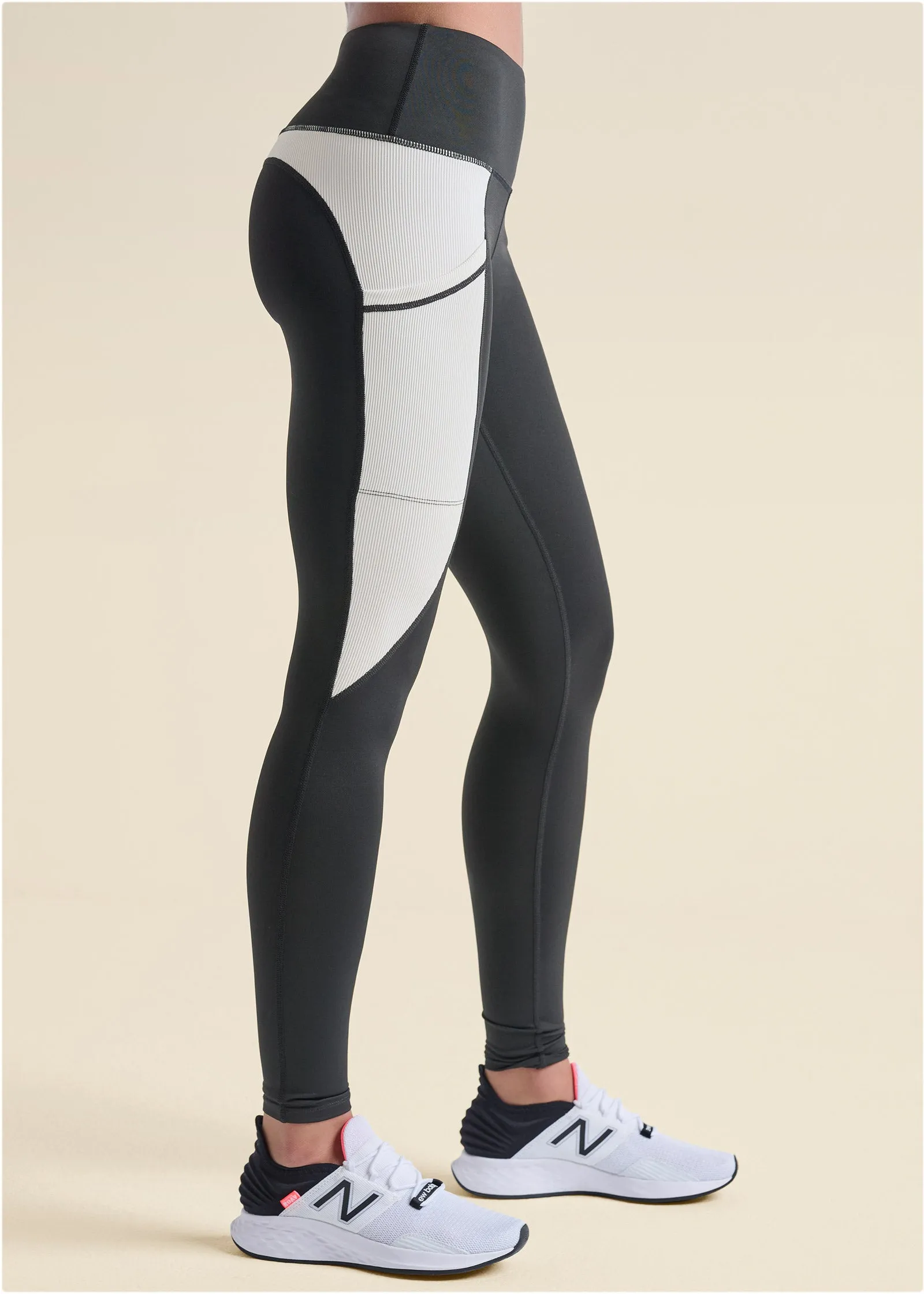 Color Block Active Leggings - Black & White sold by VENUS product image thumbnail 3